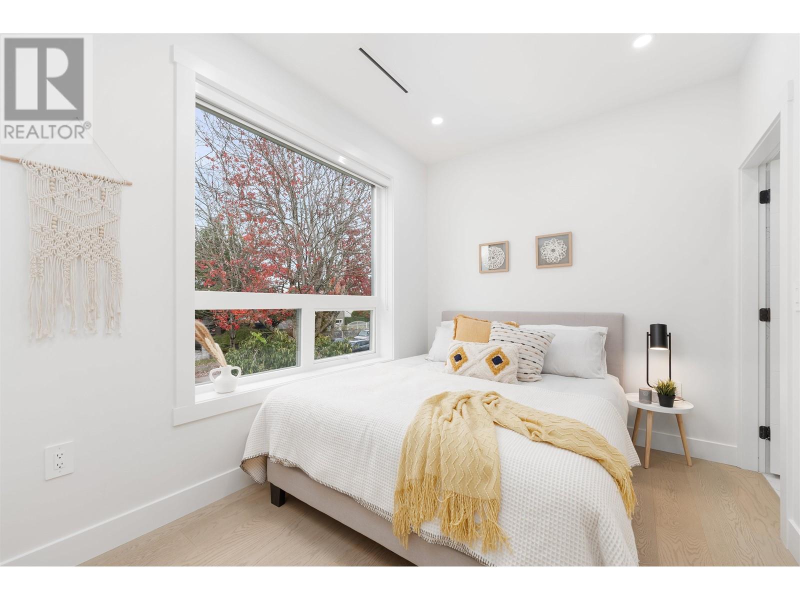 1318 E 49th Avenue, Vancouver, British Columbia  V5W 2J4 - Photo 13 - R2827438