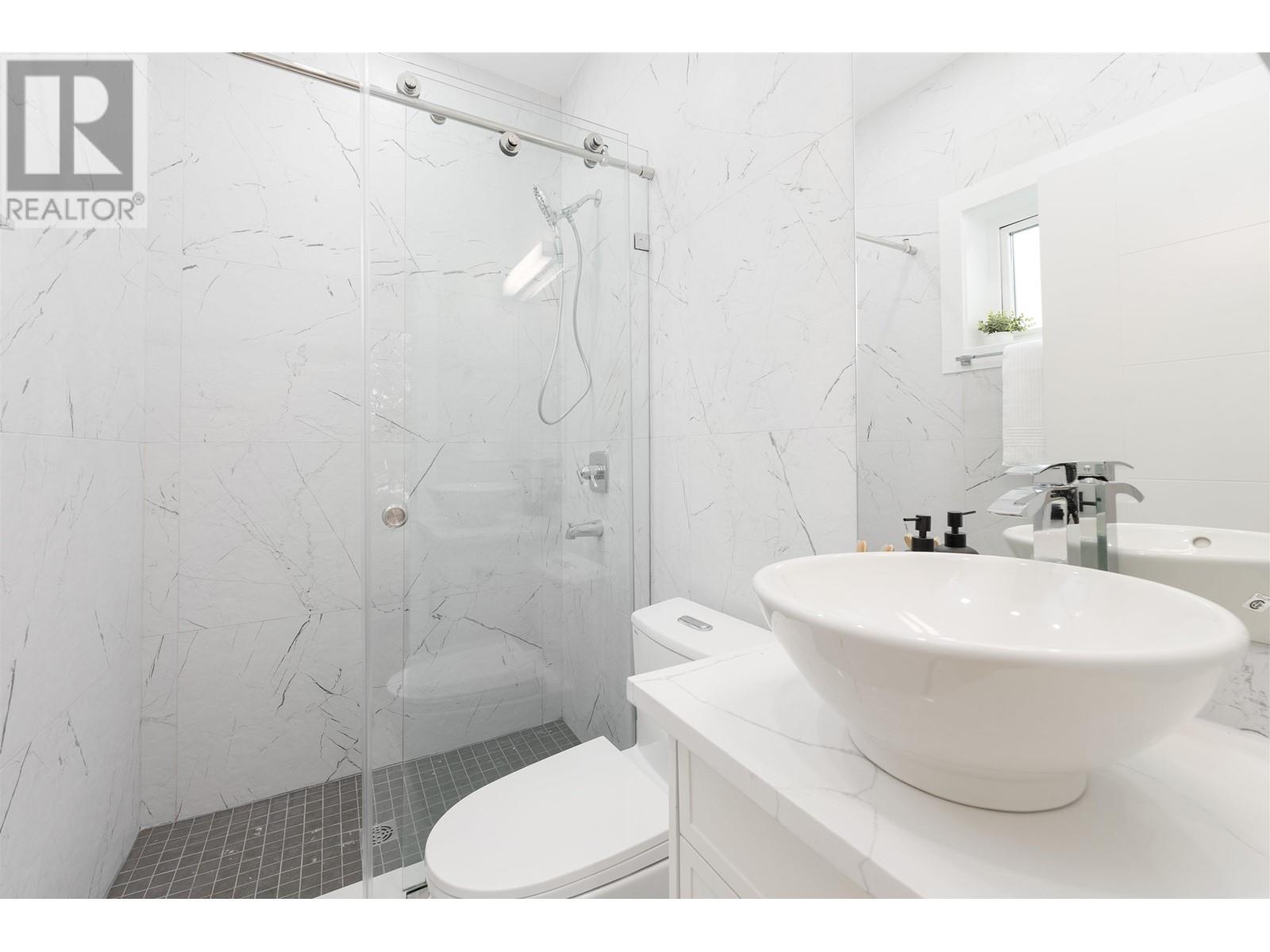 1318 E 49th Avenue, Vancouver, British Columbia  V5W 2J4 - Photo 15 - R2827438