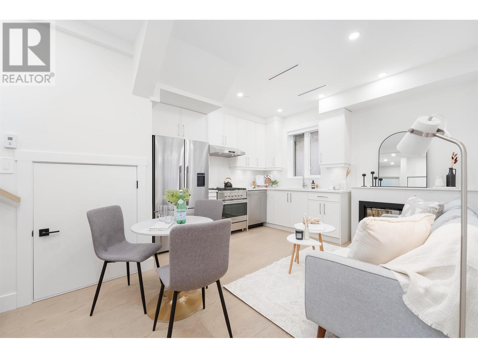 1318 E 49th Avenue, Vancouver, British Columbia  V5W 2J4 - Photo 4 - R2827438