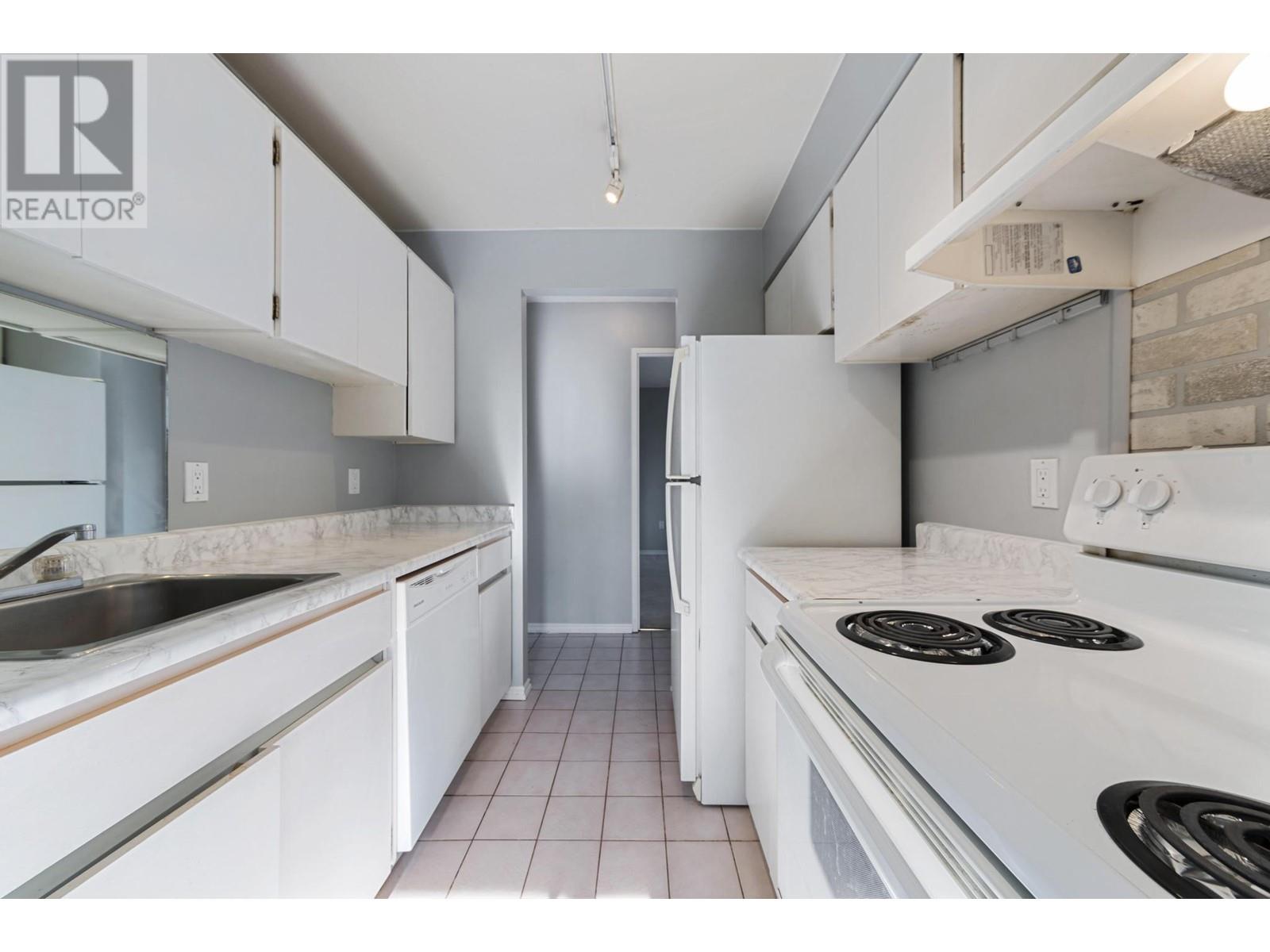 709 2008 Fullerton Avenue, North Vancouver, British Columbia  V7P 3G7 - Photo 14 - R2827456