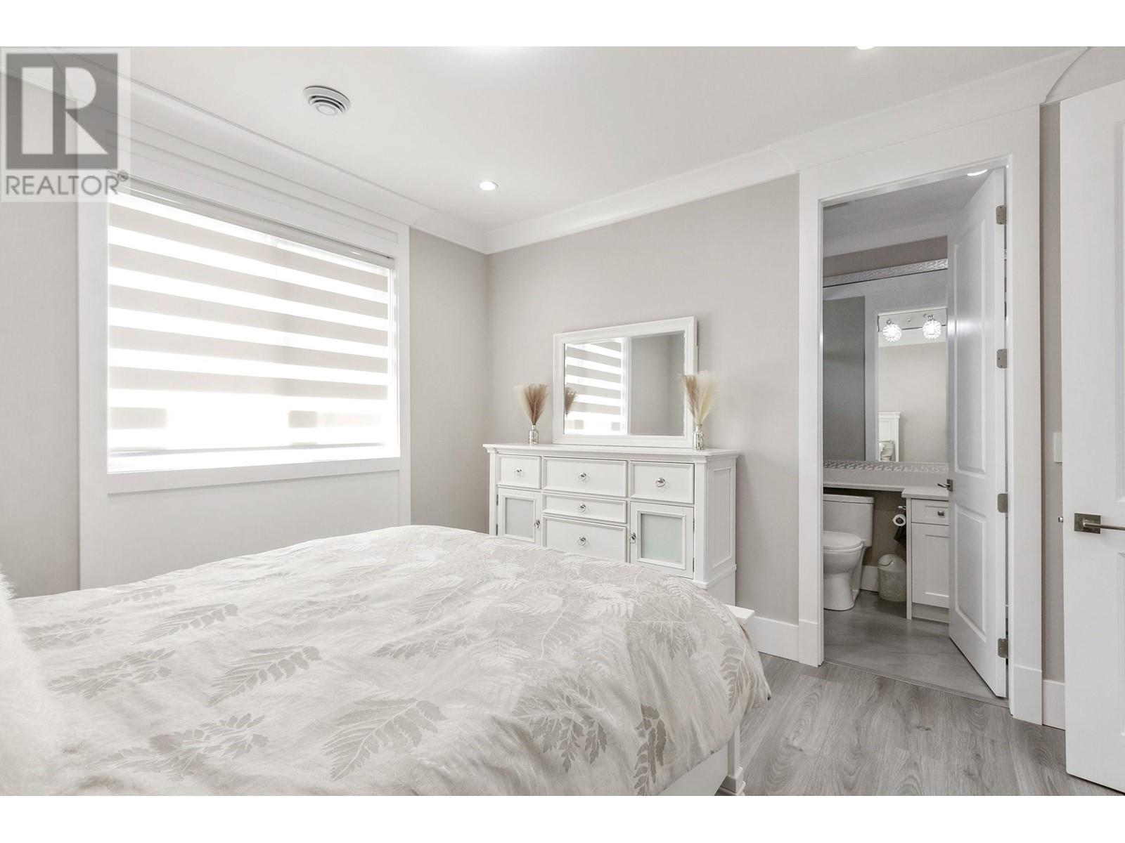 8386 Sierpina Place, Richmond, British Columbia  V7A 4N8 - Photo 16 - R2815858