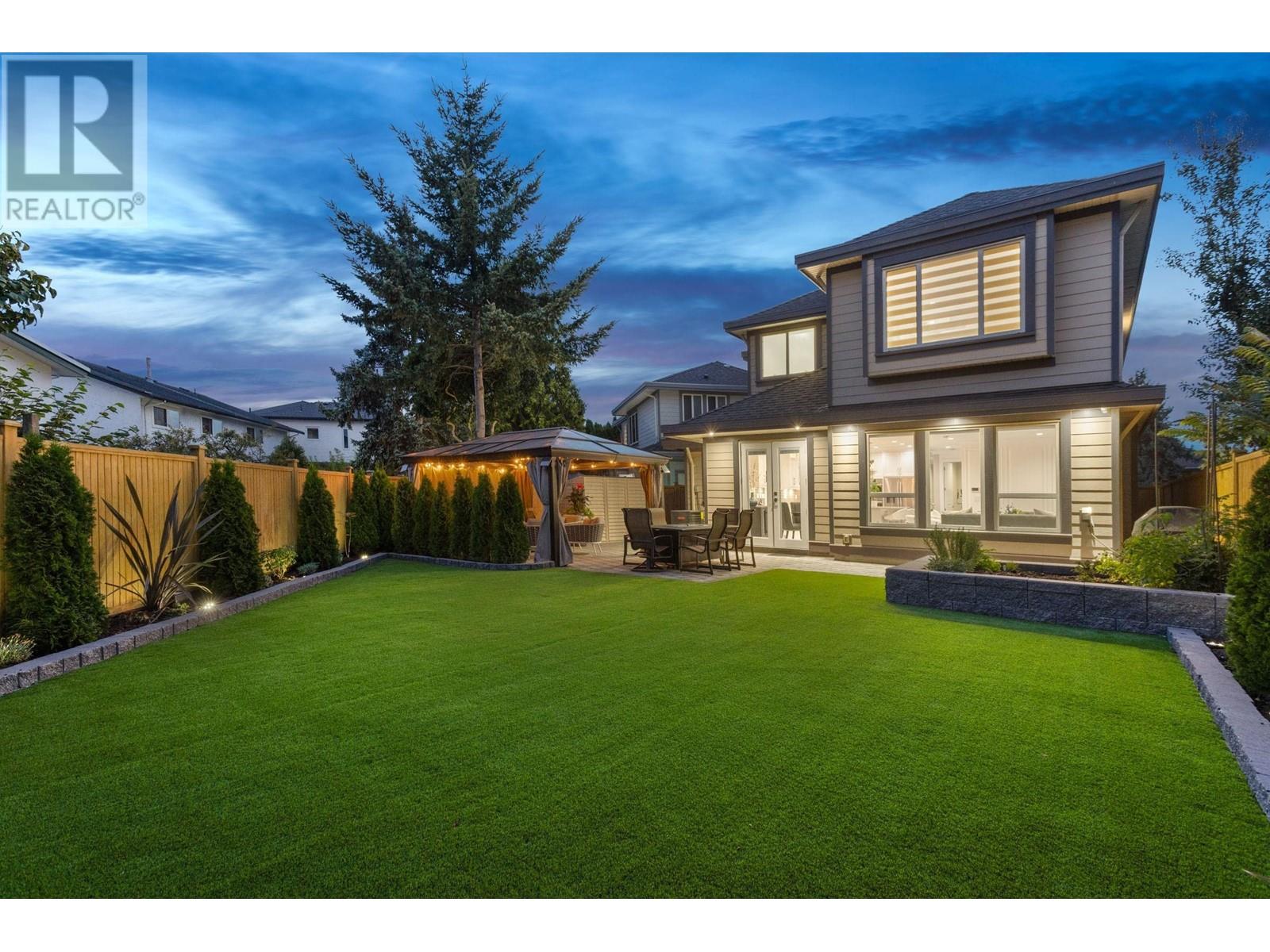8386 SIERPINA PLACE, richmond, British Columbia