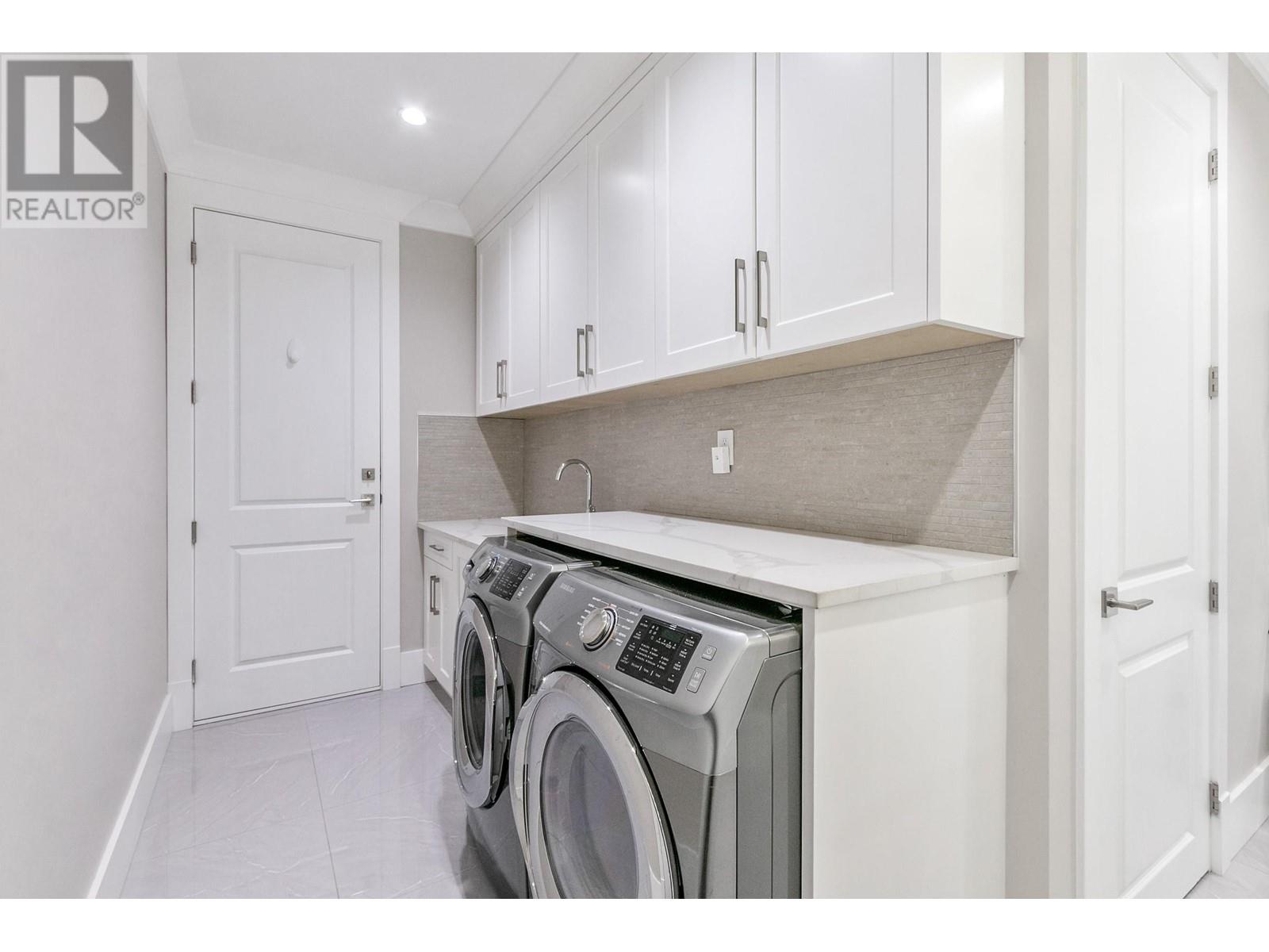 8386 Sierpina Place, Richmond, British Columbia  V7A 4N8 - Photo 18 - R2815858