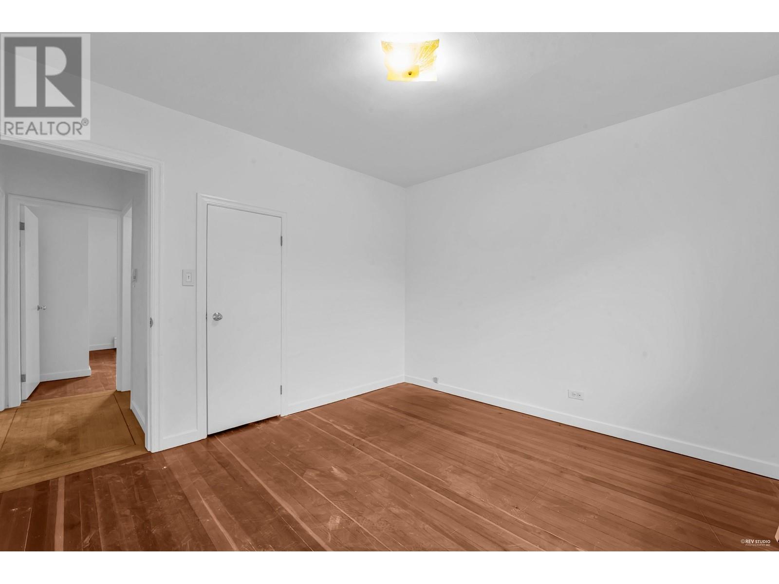 5133 Bursill Street, Vancouver, British Columbia  V5R 3Z4 - Photo 7 - R2826744