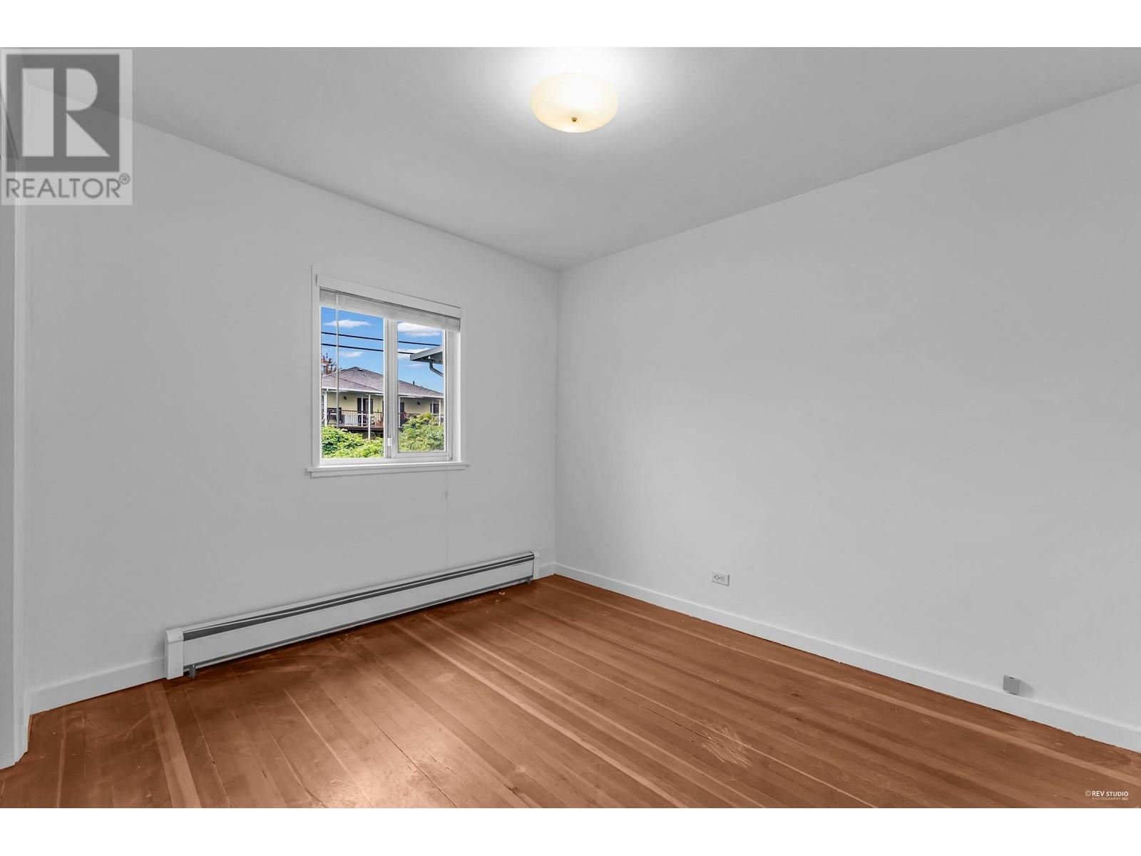 5133 Bursill Street, Vancouver, British Columbia  V5R 3Z4 - Photo 6 - R2826744