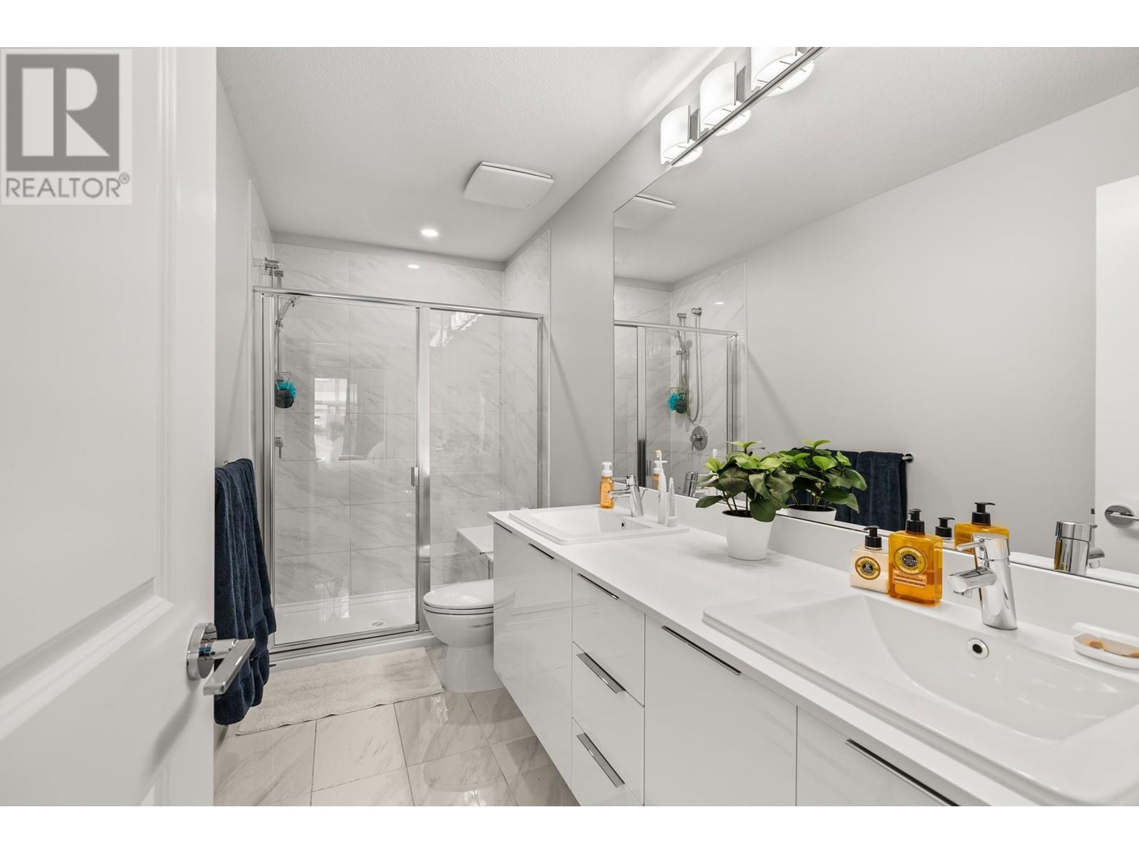 1704 11295 Pazarena Place, Maple Ridge, British Columbia  V2X 4K9 - Photo 30 - R2813536