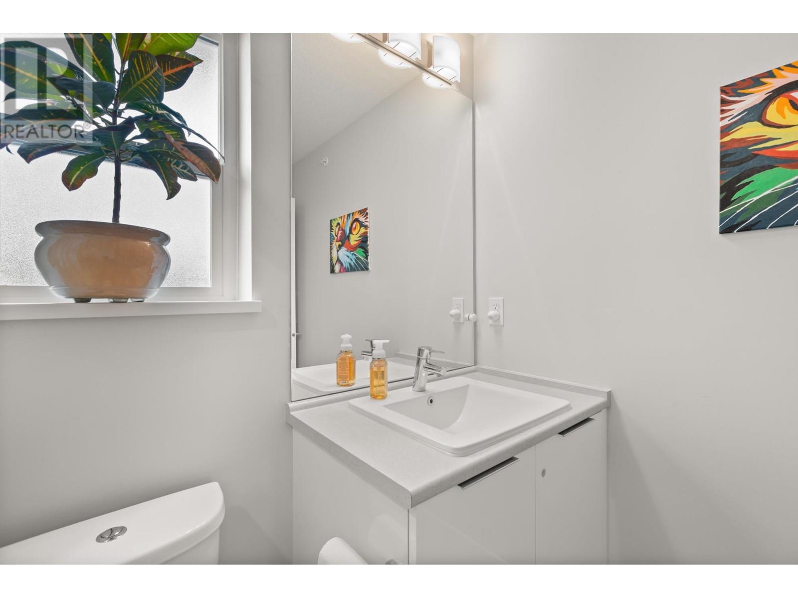 1704 11295 Pazarena Place, Maple Ridge, British Columbia  V2X 4K9 - Photo 32 - R2813536