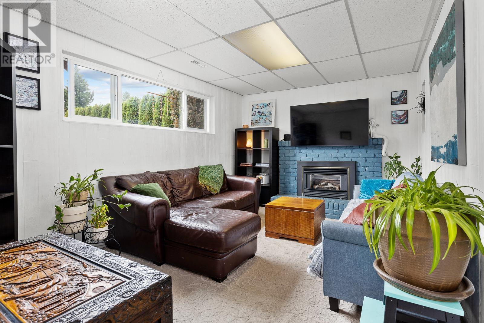 19359 121a Avenue, Pitt Meadows, British Columbia  V3Y 1J1 - Photo 26 - R2823791