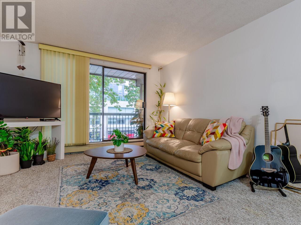 212 8400 LANSDOWNE ROAD, richmond, British Columbia