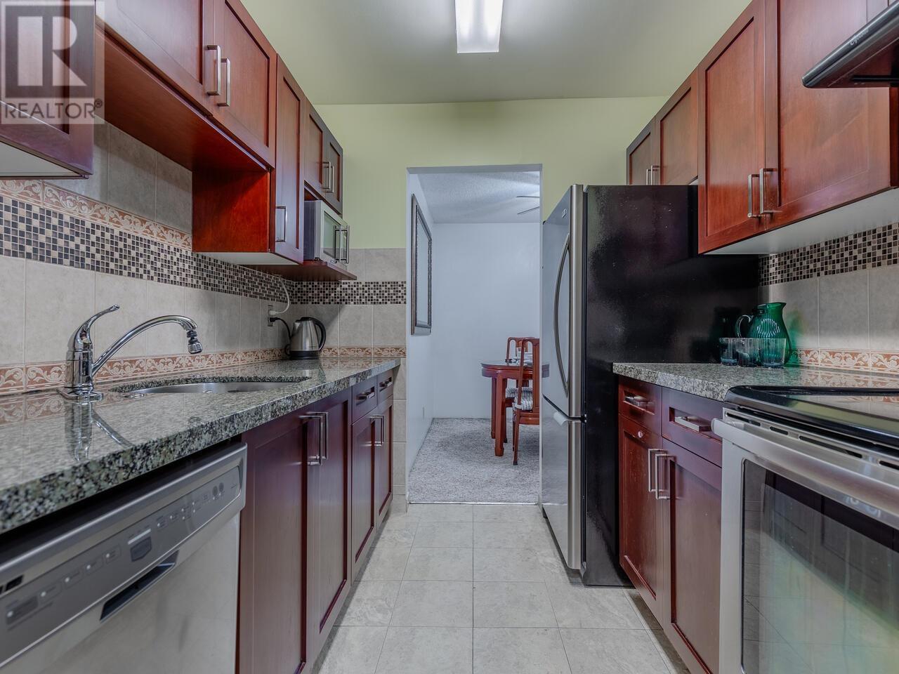 212 8400 Lansdowne Road, Richmond, British Columbia  V6X 3G3 - Photo 15 - R2827571