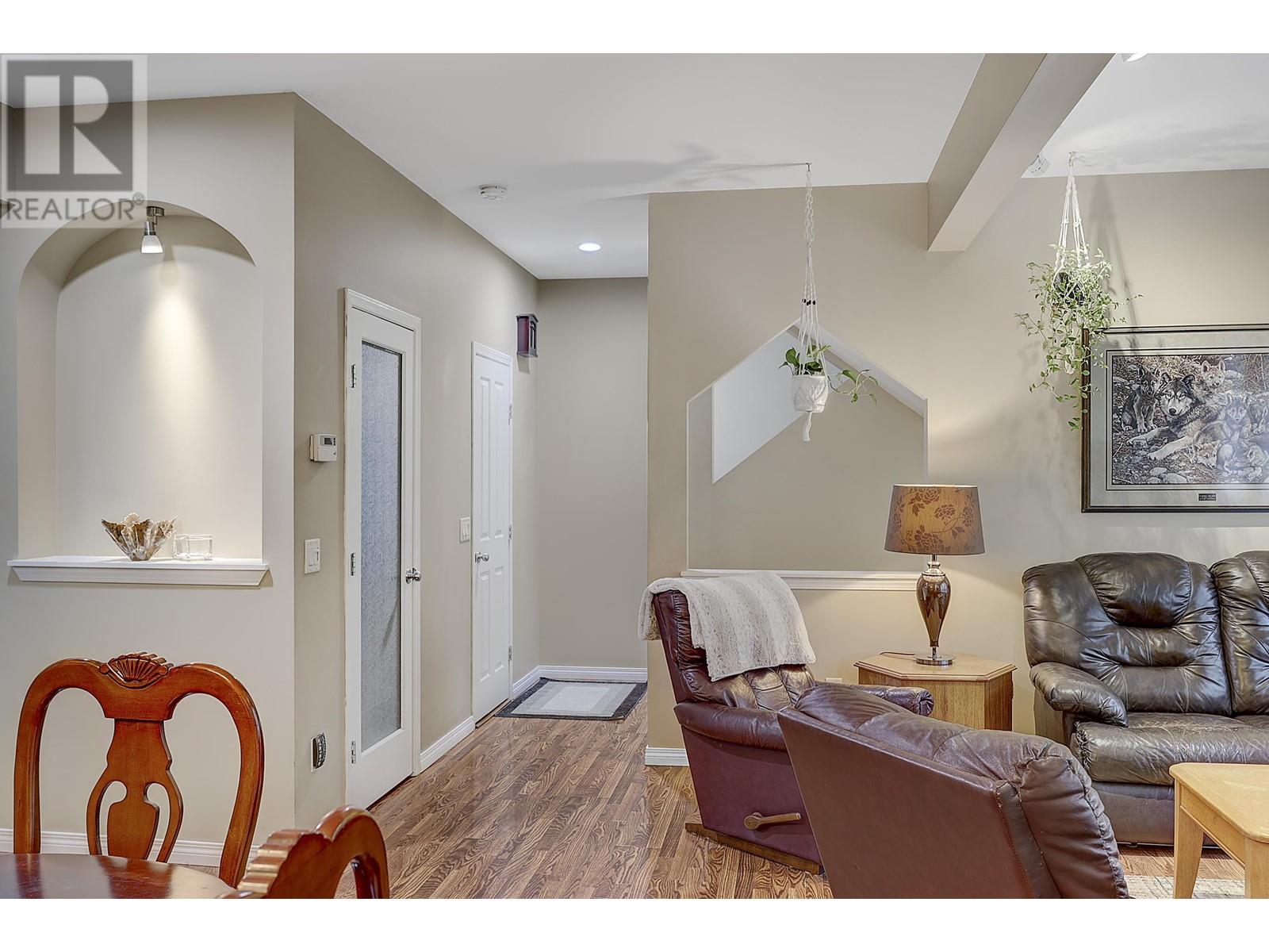 21 23233 Kanaka Way, Maple Ridge, British Columbia  V2W 2B7 - Photo 6 - R2827596
