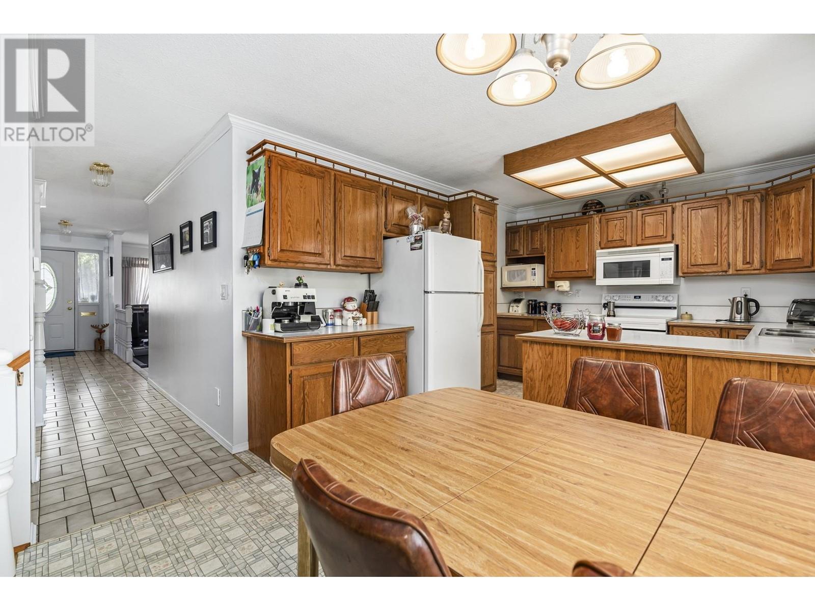 20280 Ashley Crescent, Maple Ridge, British Columbia  V2X 9N2 - Photo 9 - R2827576