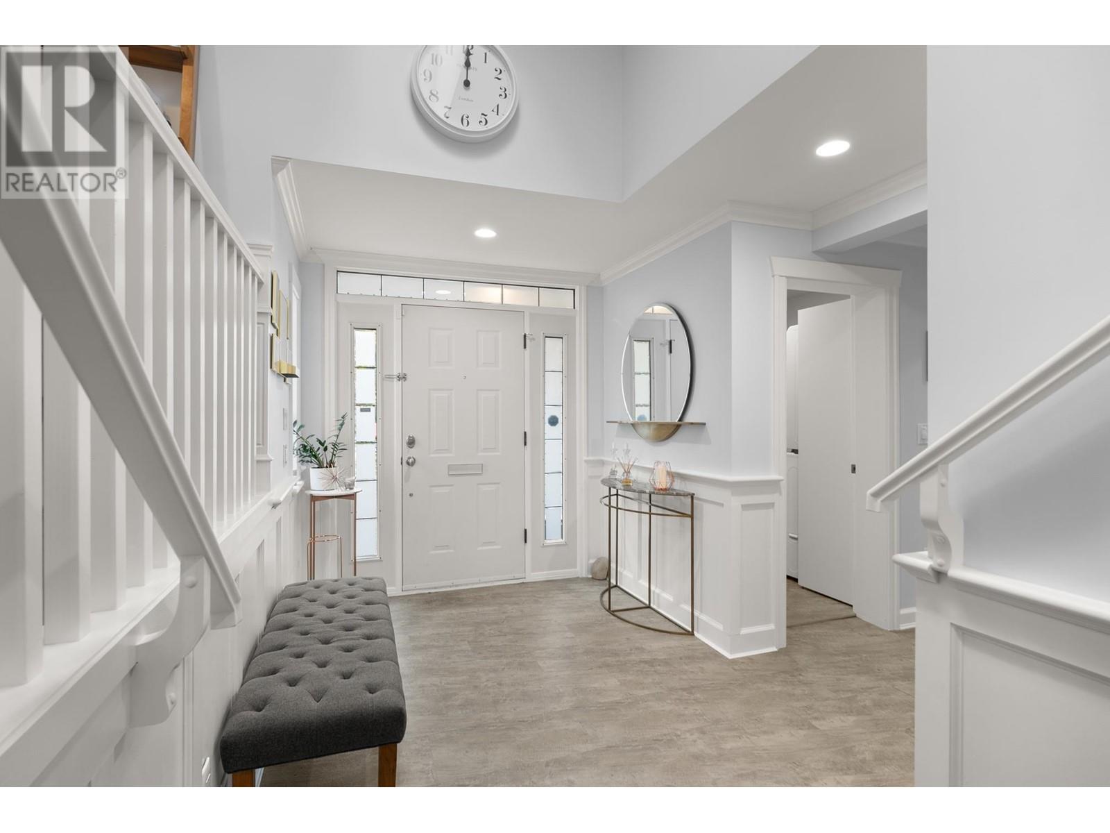10471 Algonquin Drive, Richmond, British Columbia  V7A 3A5 - Photo 3 - R2827583