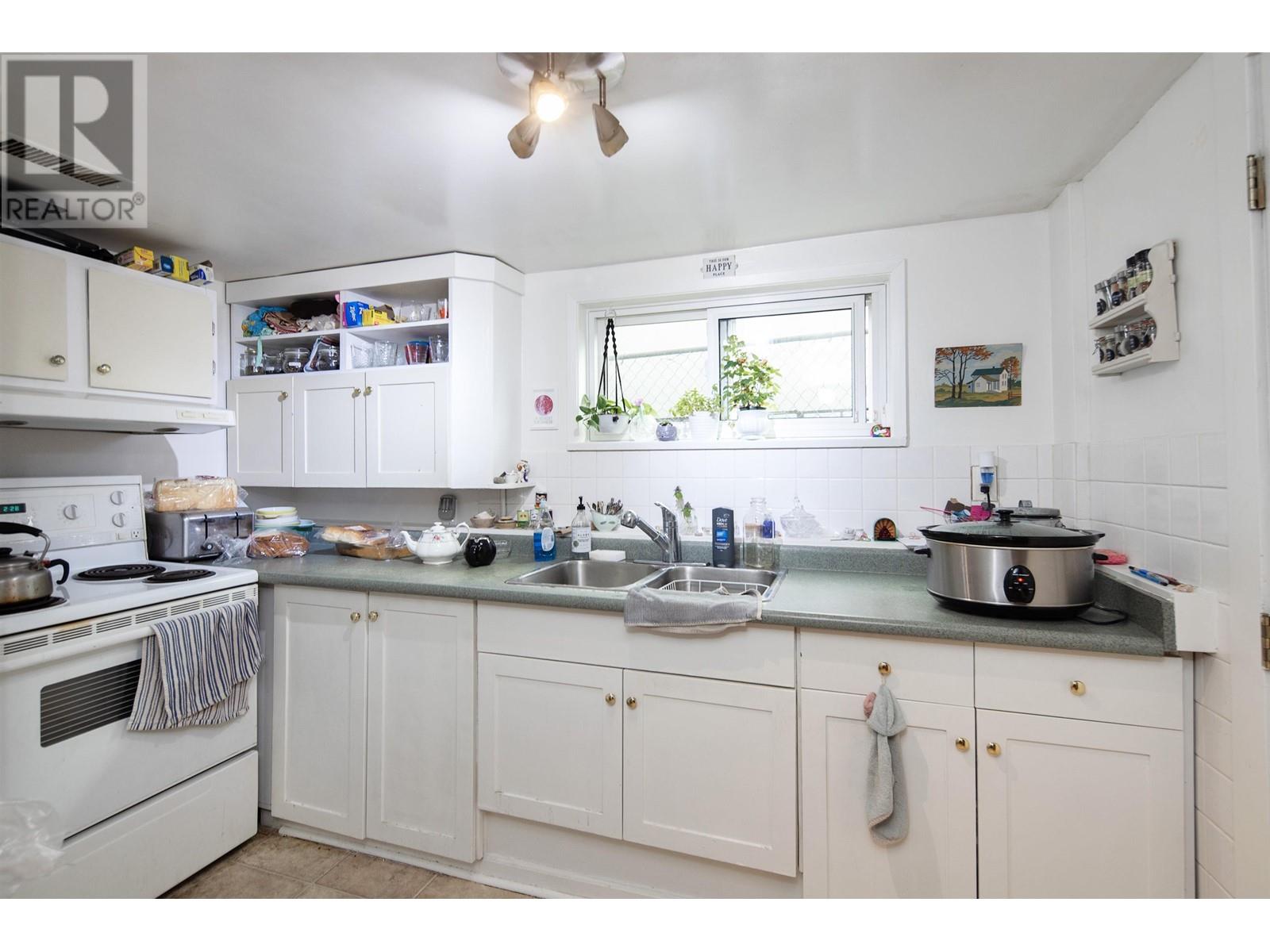 5828 Sophia Street, Vancouver, British Columbia  V5W 2W4 - Photo 18 - R2827588