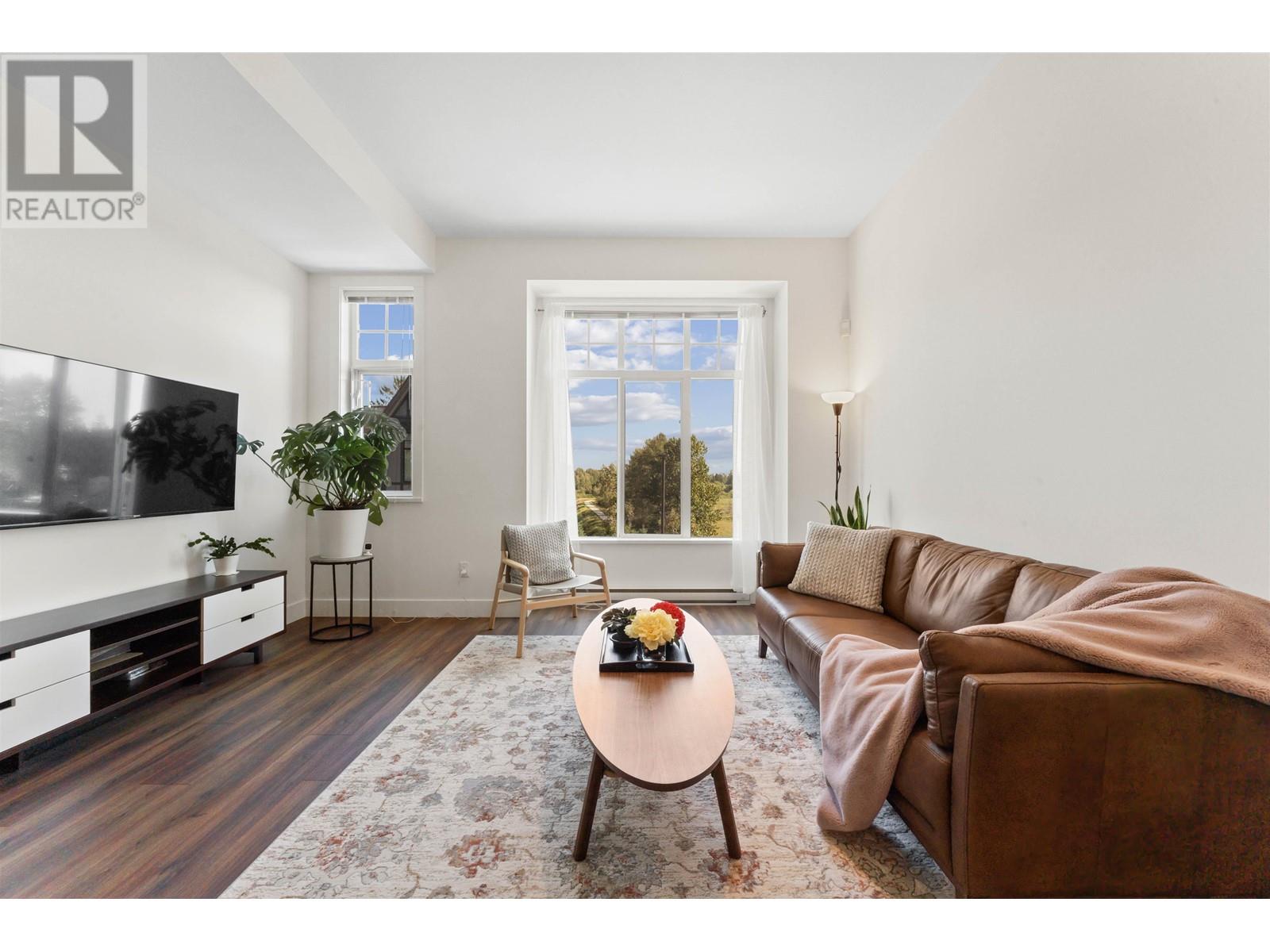 99 3552 Victoria Drive, Coquitlam, British Columbia  V3C 3V4 - Photo 12 - R2827549