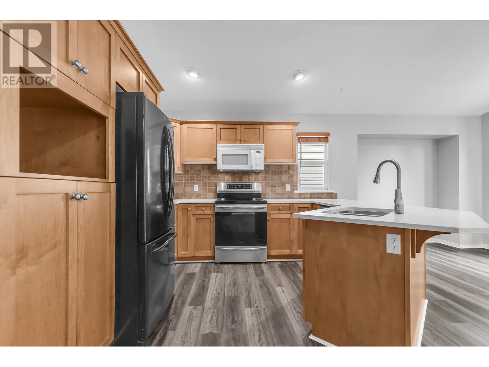 22713 125a Avenue, Maple Ridge, British Columbia  V2X 3T8 - Photo 11 - R2827259