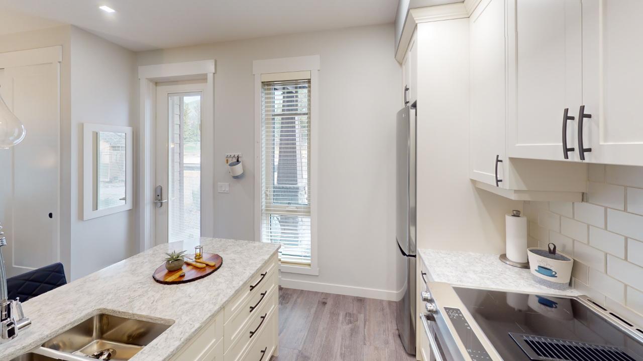 920 - 900 Bighorn Boulevard, Radium Hot Springs, British Columbia  V0A 1M0 - Photo 6 - 2473823