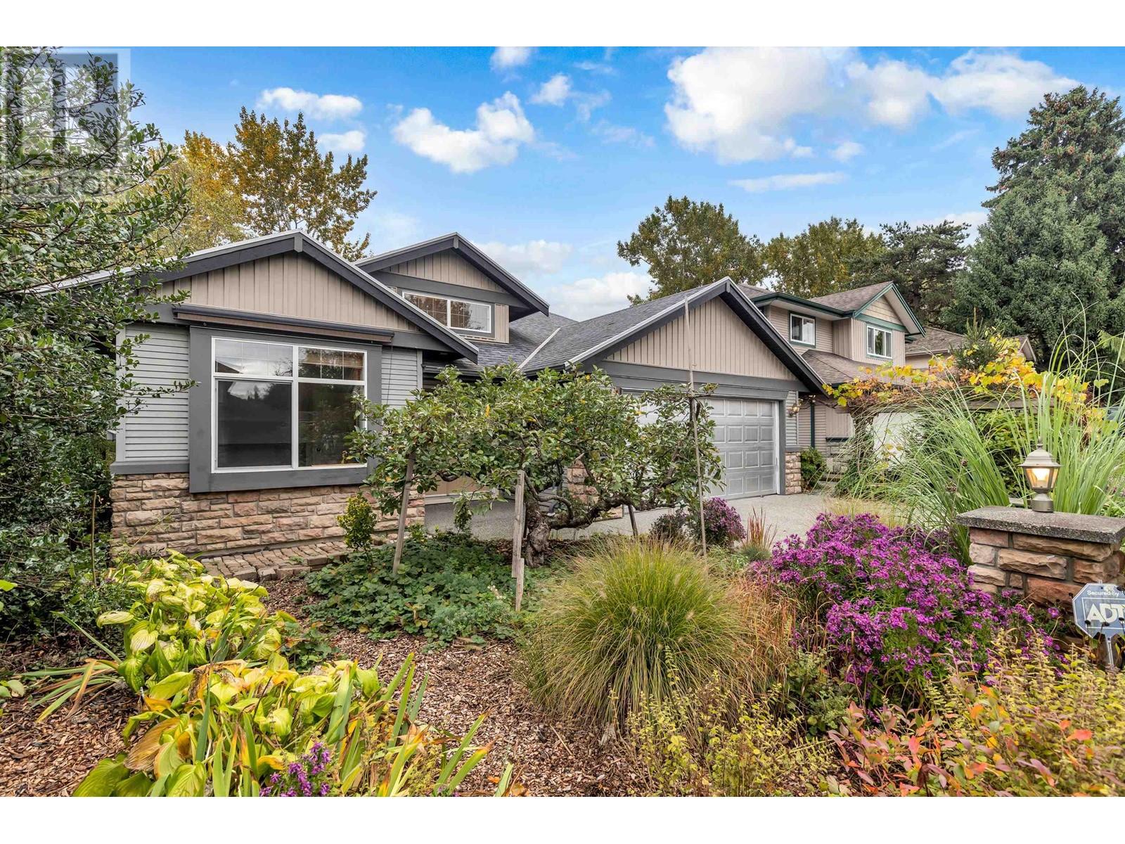 22713 125a Avenue, Maple Ridge, British Columbia  V2X 3T8 - Photo 3 - R2827259