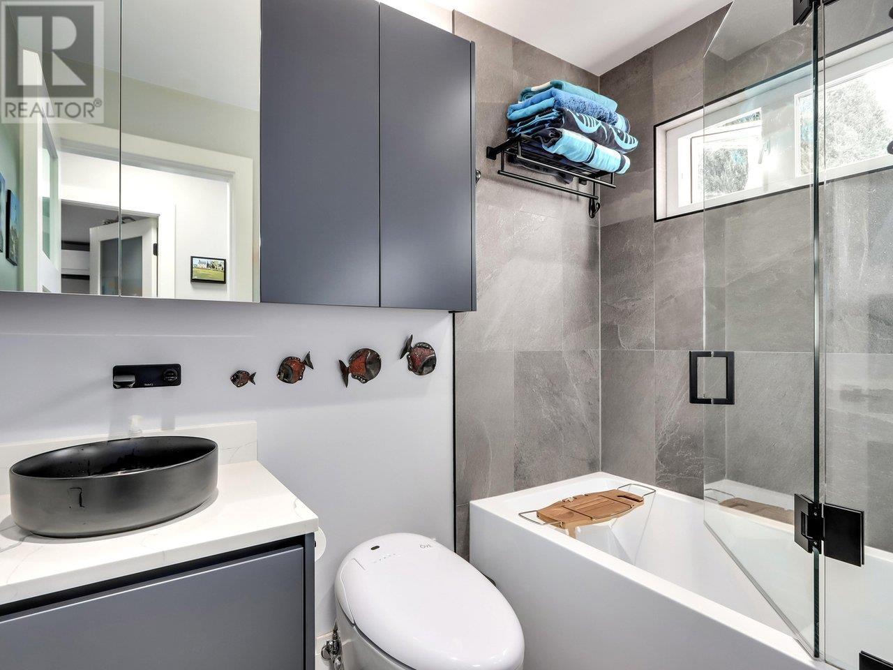 1720 Venables Street, Vancouver, British Columbia  V5L 2H4 - Photo 18 - R2825747