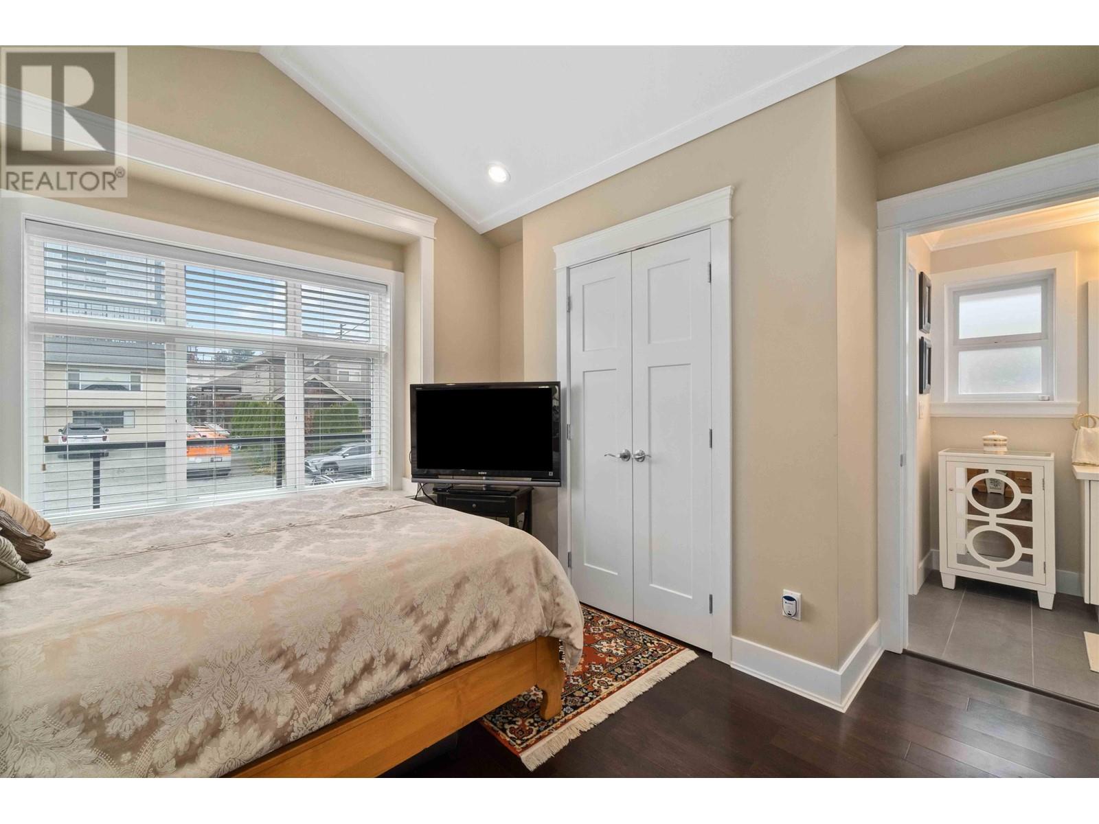 1048 Charland Avenue, Coquitlam, British Columbia  V3K 3K9 - Photo 21 - R2827024