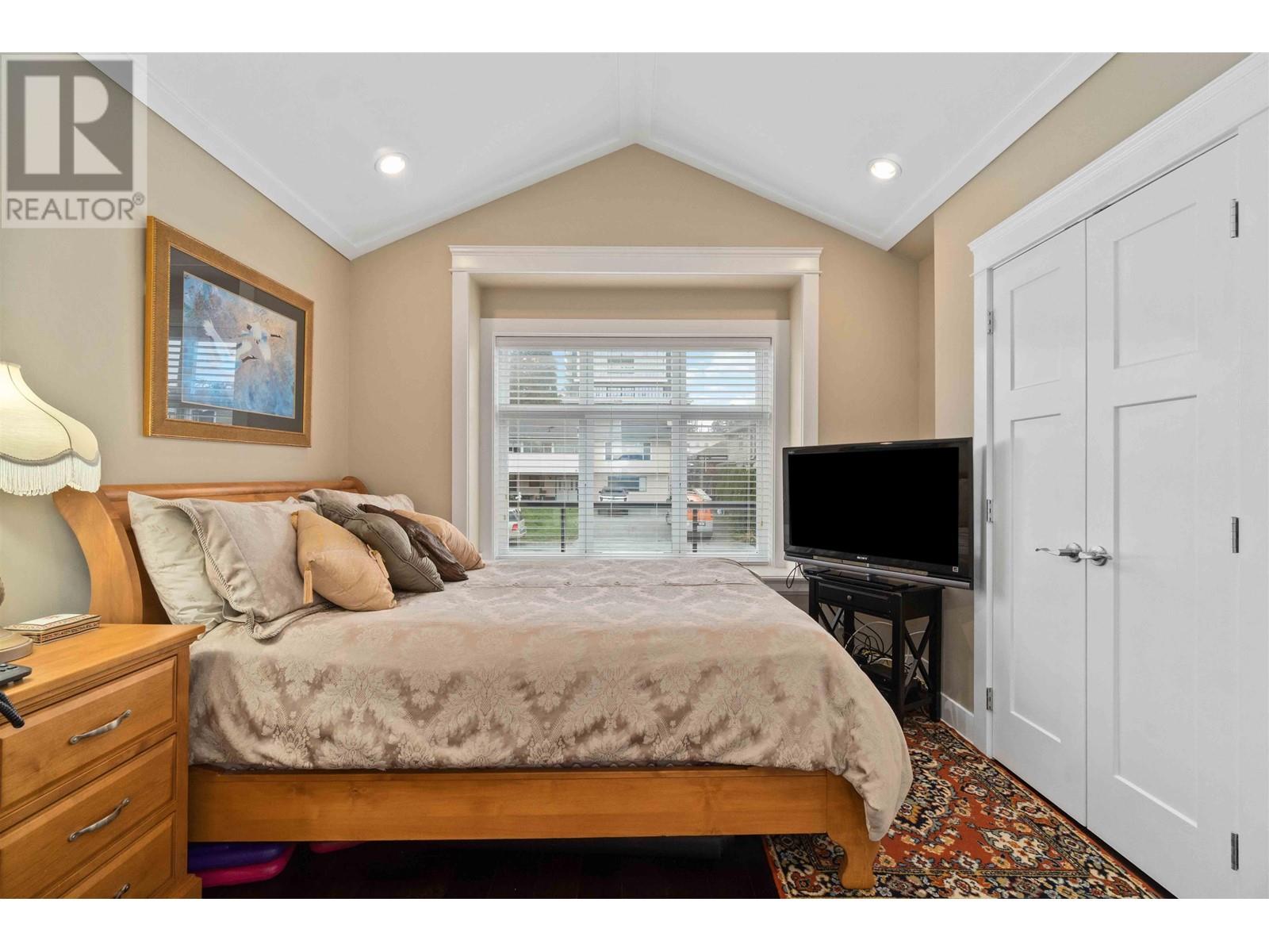 1048 Charland Avenue, Coquitlam, British Columbia  V3K 3K9 - Photo 20 - R2827024