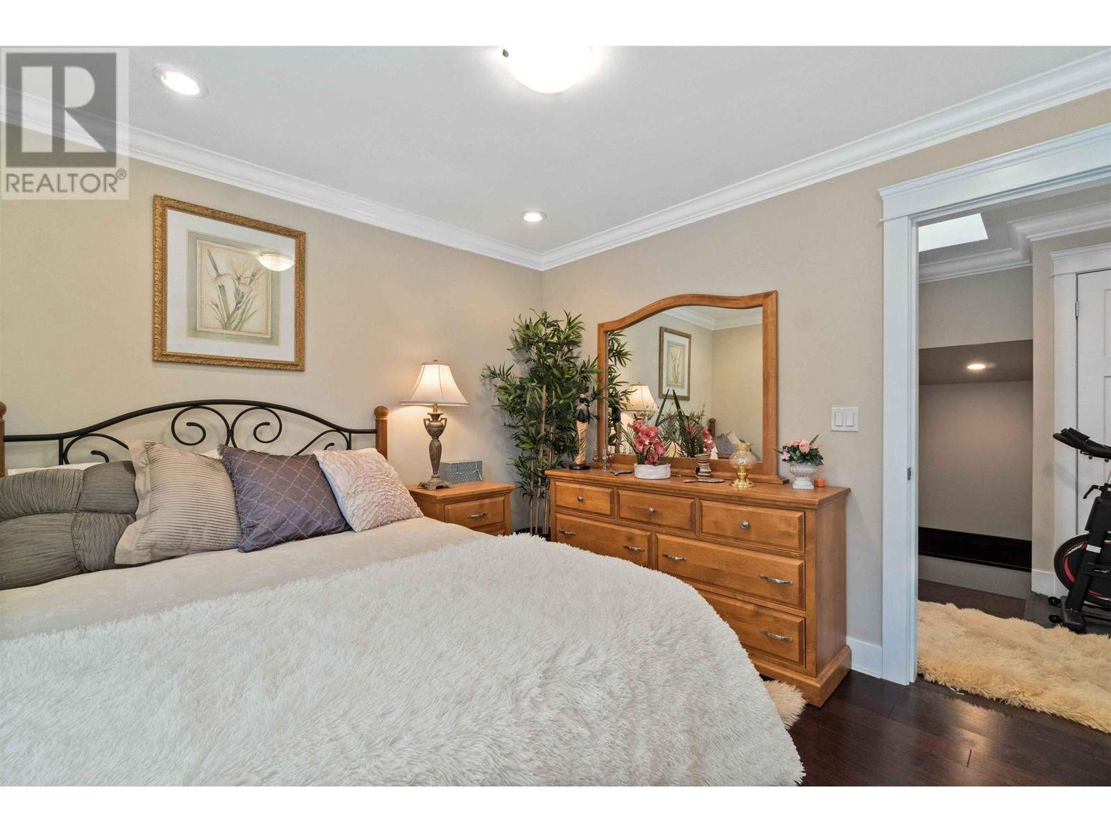 1048 Charland Avenue, Coquitlam, British Columbia  V3K 3K9 - Photo 25 - R2827024