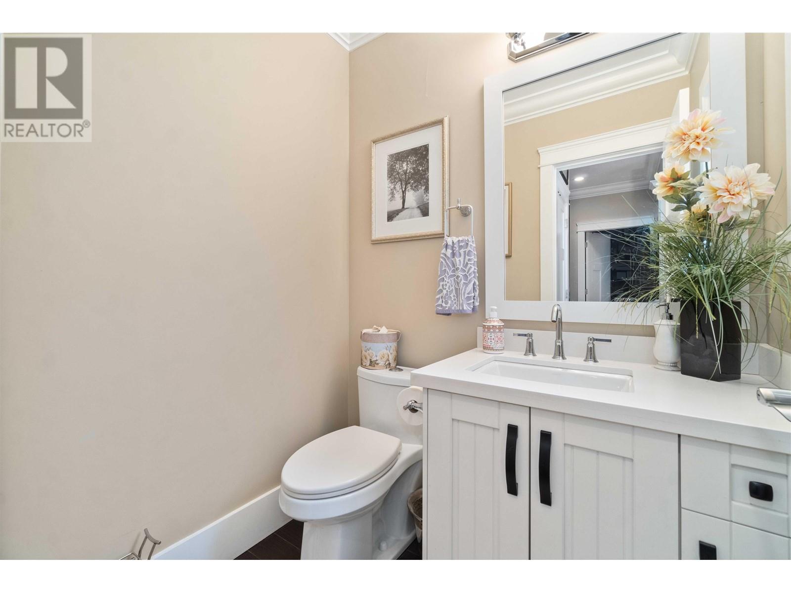 1048 Charland Avenue, Coquitlam, British Columbia  V3K 3K9 - Photo 19 - R2827024