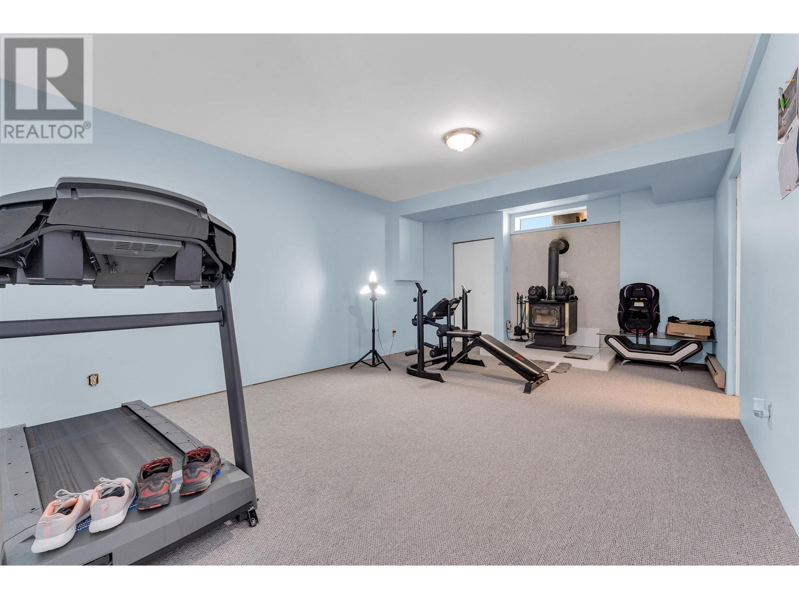 24221 110 Avenue, Maple Ridge, British Columbia  V2W 1H7 - Photo 20 - R2825143