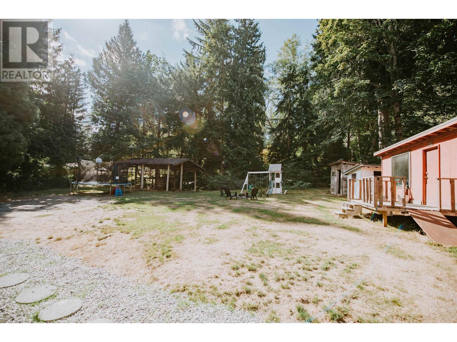 7999 Northwood Road, Halfmoon Bay, British Columbia  V7Z 1C8 - Photo 36 - R2809620