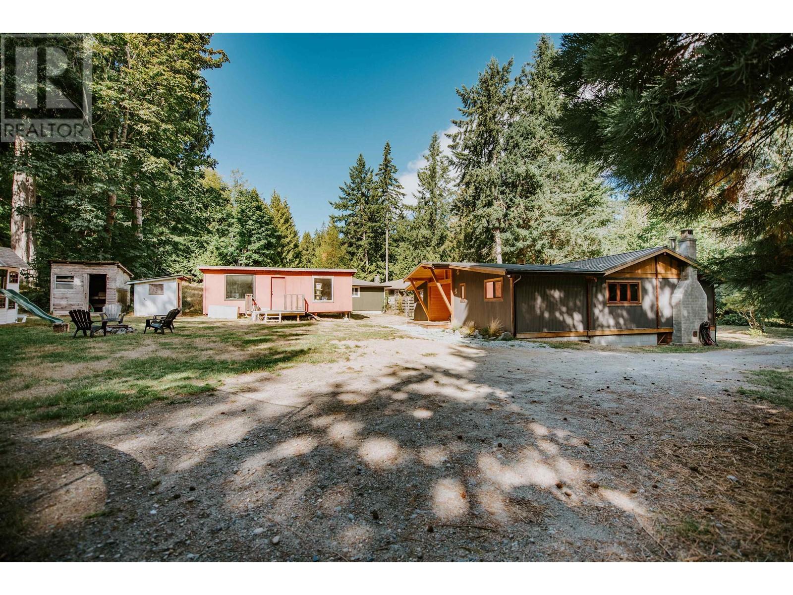 7999 Northwood Road, Halfmoon Bay, British Columbia  V7Z 1C8 - Photo 32 - R2809620