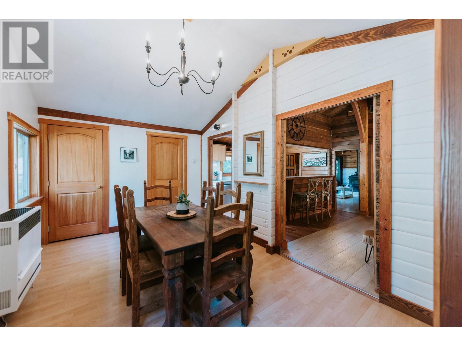 7999 Northwood Road, Halfmoon Bay, British Columbia  V7Z 1C8 - Photo 16 - R2809620
