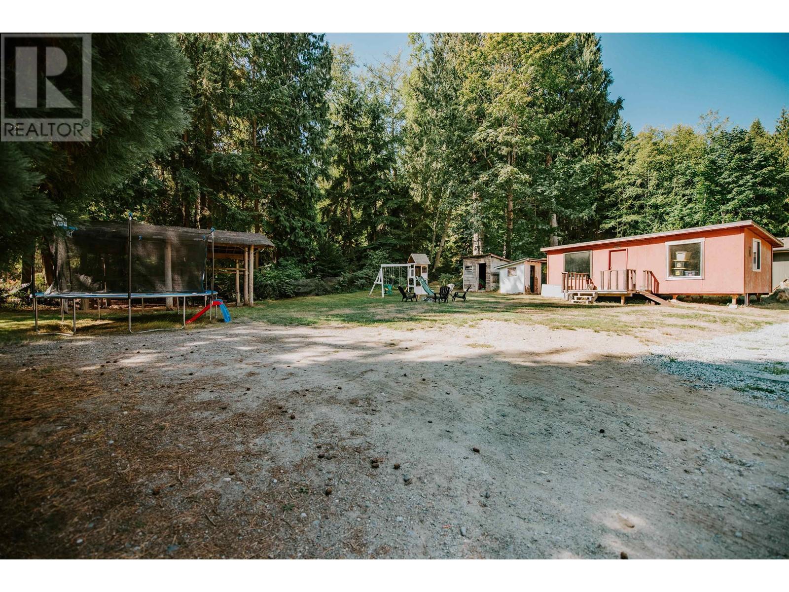 7999 Northwood Road, Halfmoon Bay, British Columbia  V7Z 1C8 - Photo 30 - R2809620