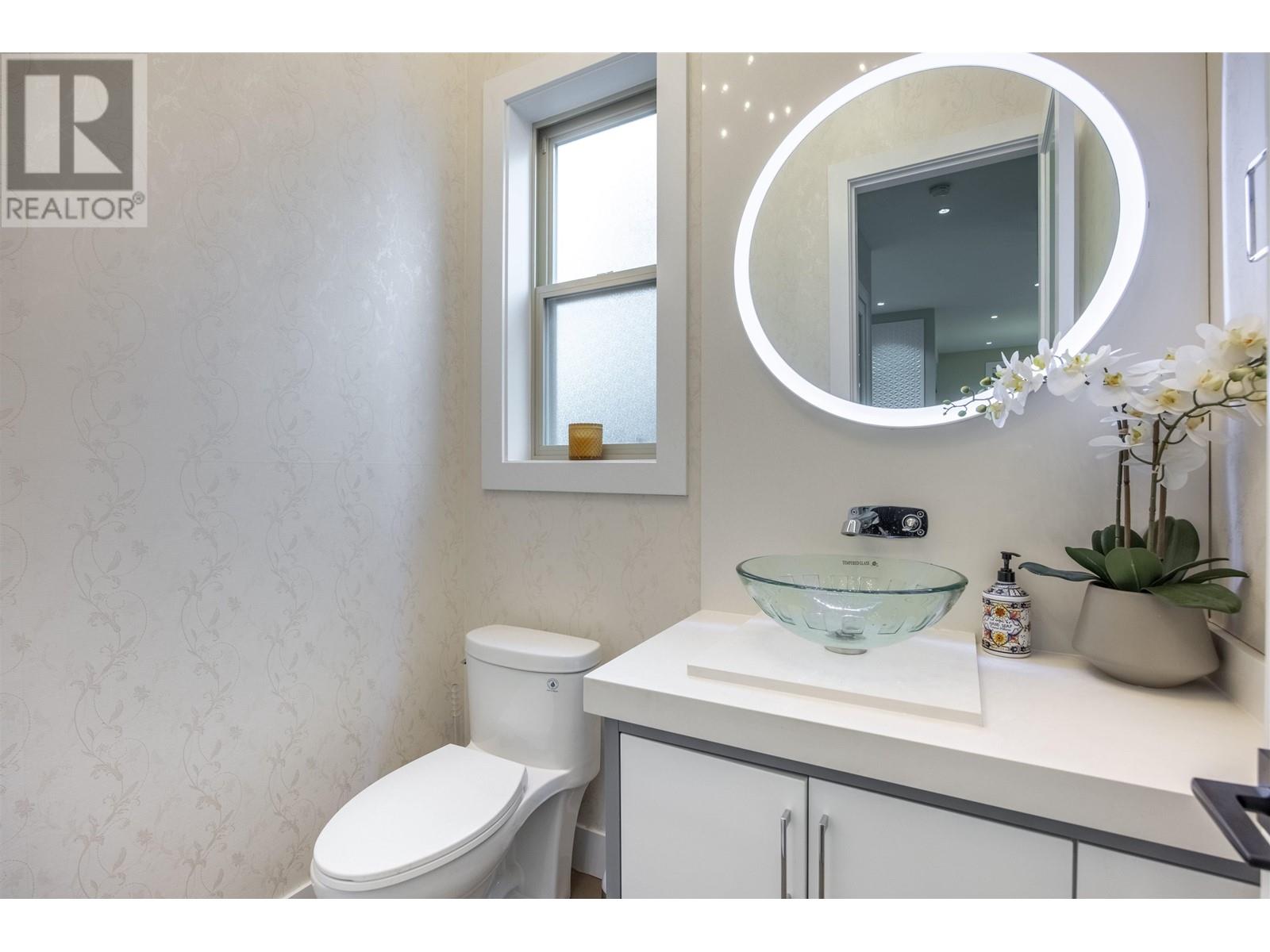 1008 Delestre Avenue, Coquitlam, British Columbia  V3K 2G8 - Photo 14 - R2826326