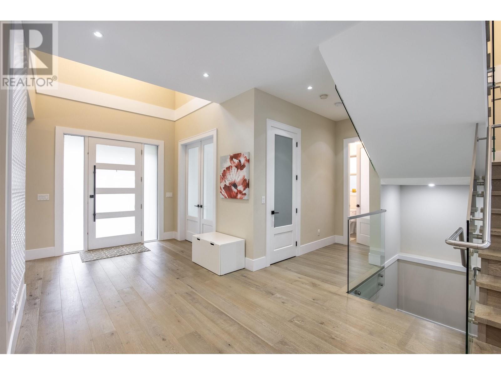 1008 Delestre Avenue, Coquitlam, British Columbia  V3K 2G8 - Photo 13 - R2826326