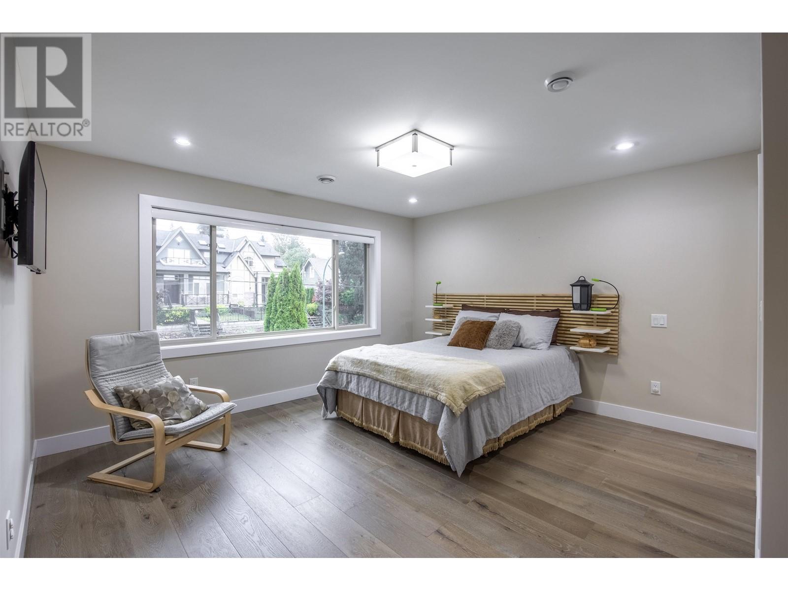 1008 Delestre Avenue, Coquitlam, British Columbia  V3K 2G8 - Photo 20 - R2826326