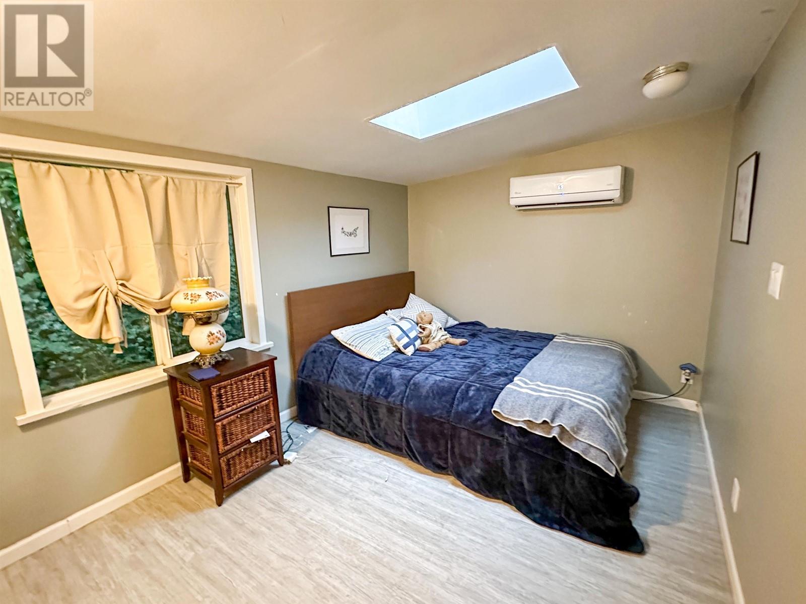 672 Gower Point Road, Gibsons, British Columbia  V0N 1V8 - Photo 17 - R2826981
