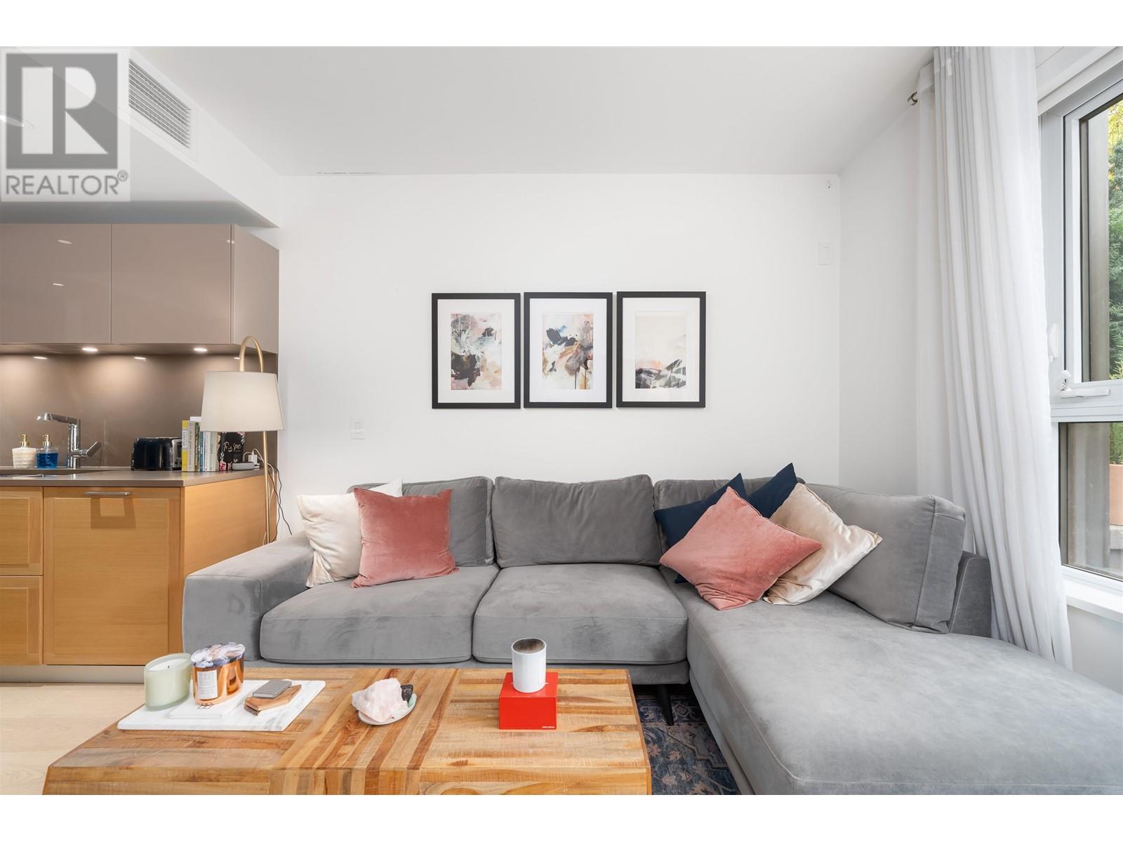 205 7128 Adera Street, Vancouver, British Columbia  V6P 0H6 - Photo 17 - R2827045
