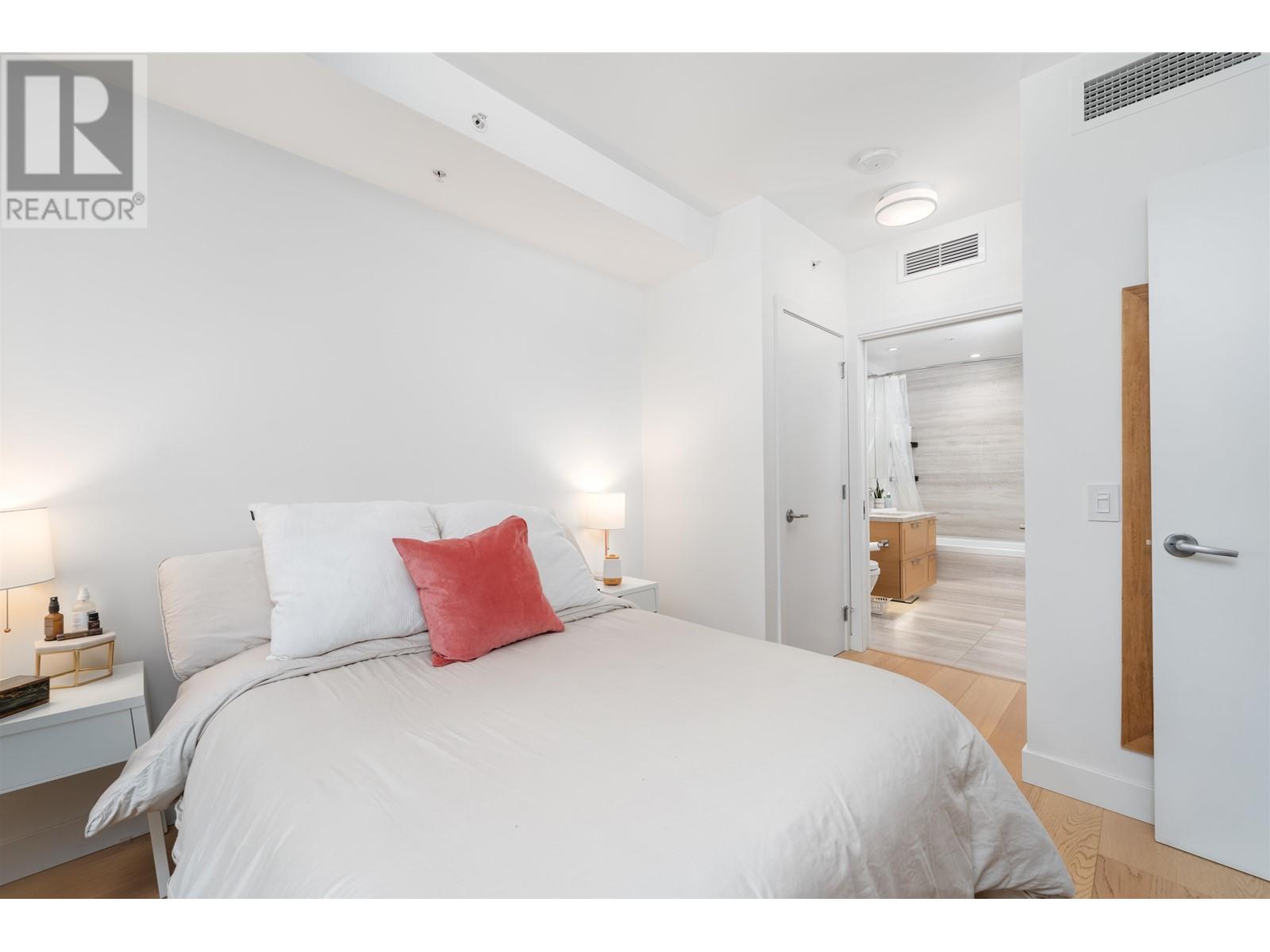 205 7128 Adera Street, Vancouver, British Columbia  V6P 0H6 - Photo 8 - R2827045