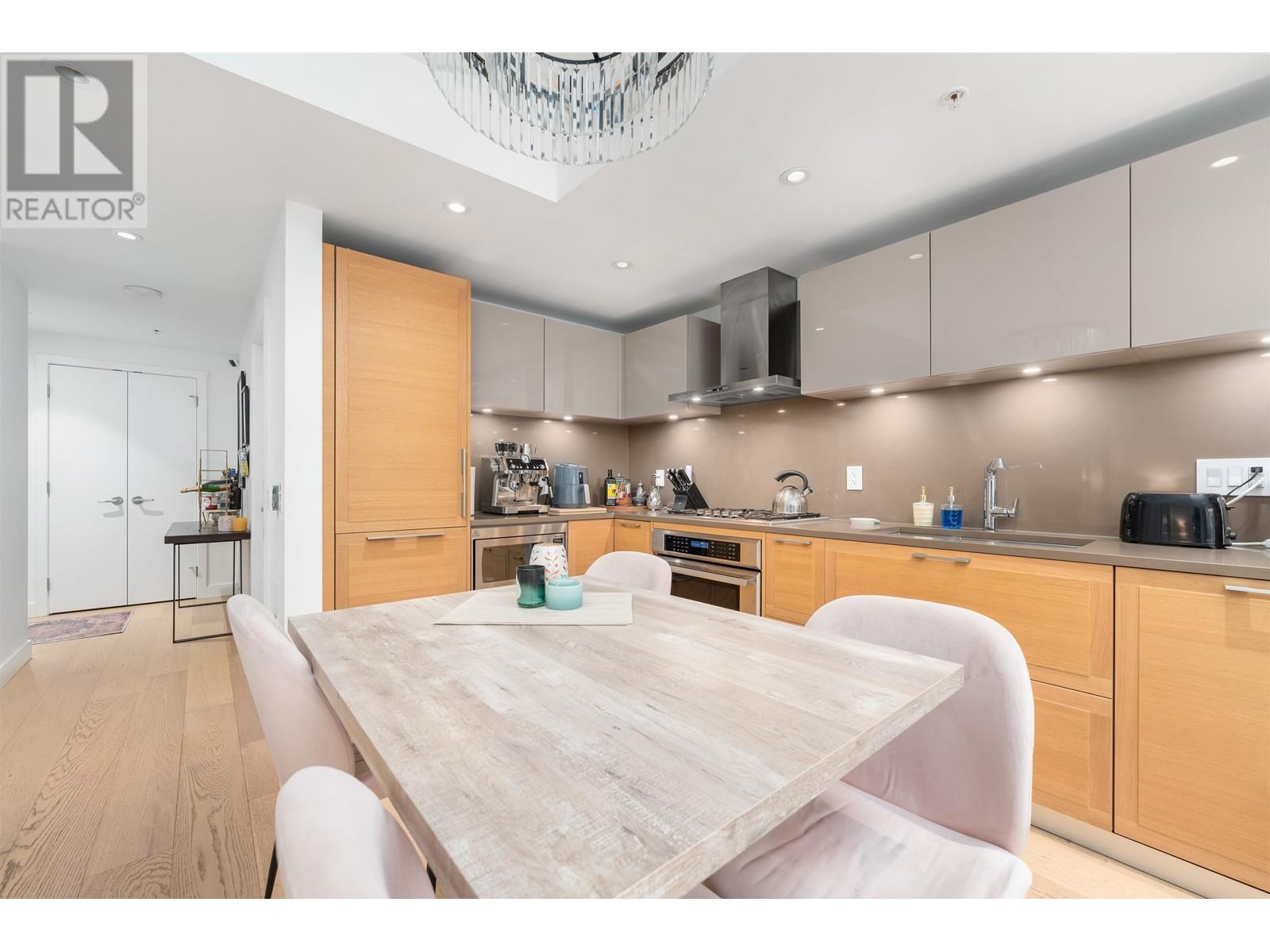 205 7128 Adera Street, Vancouver, British Columbia  V6P 0H6 - Photo 19 - R2827045