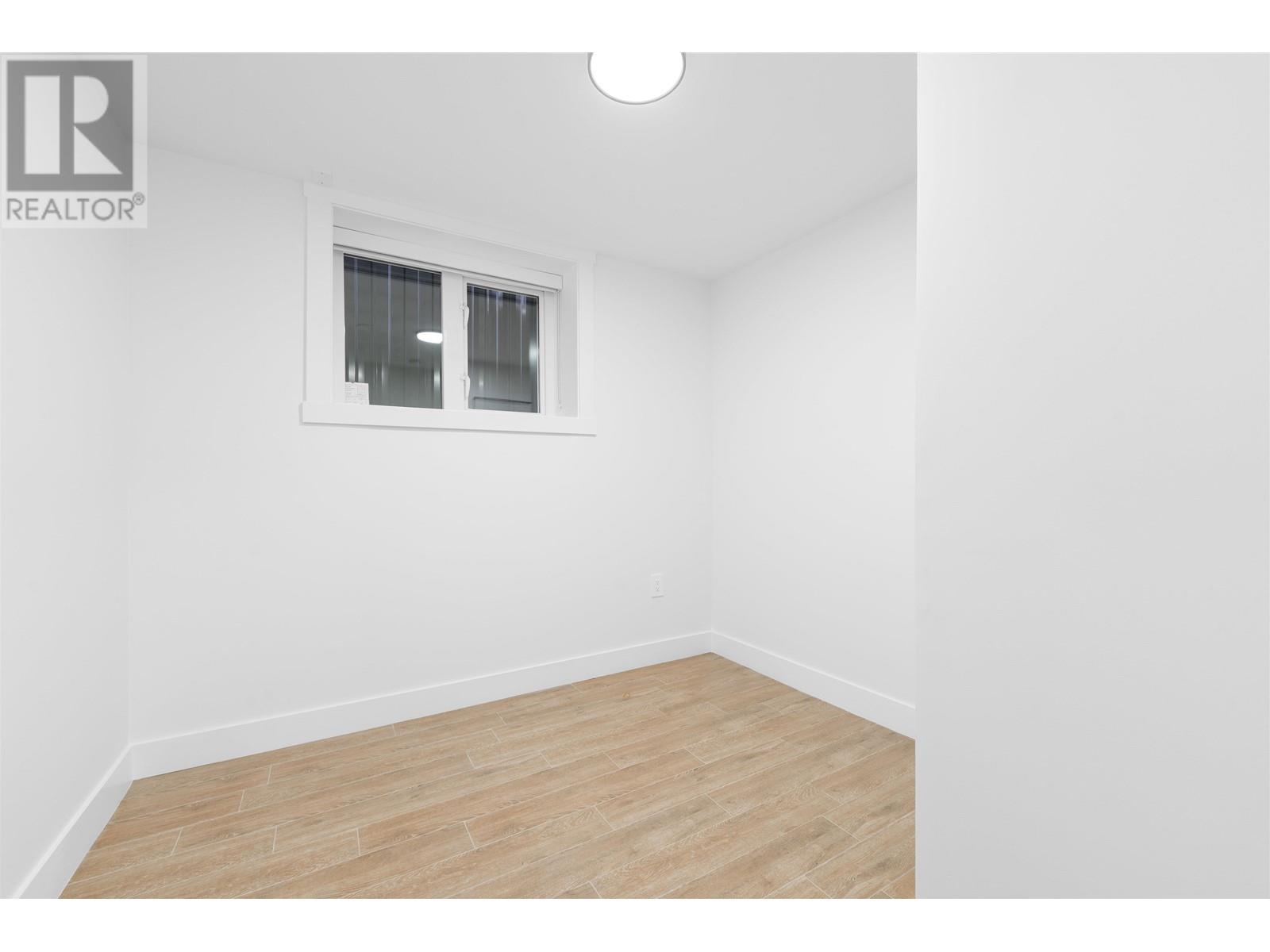 1316 E 49th Avenue, Vancouver, British Columbia  V5W 2J4 - Photo 28 - R2827441