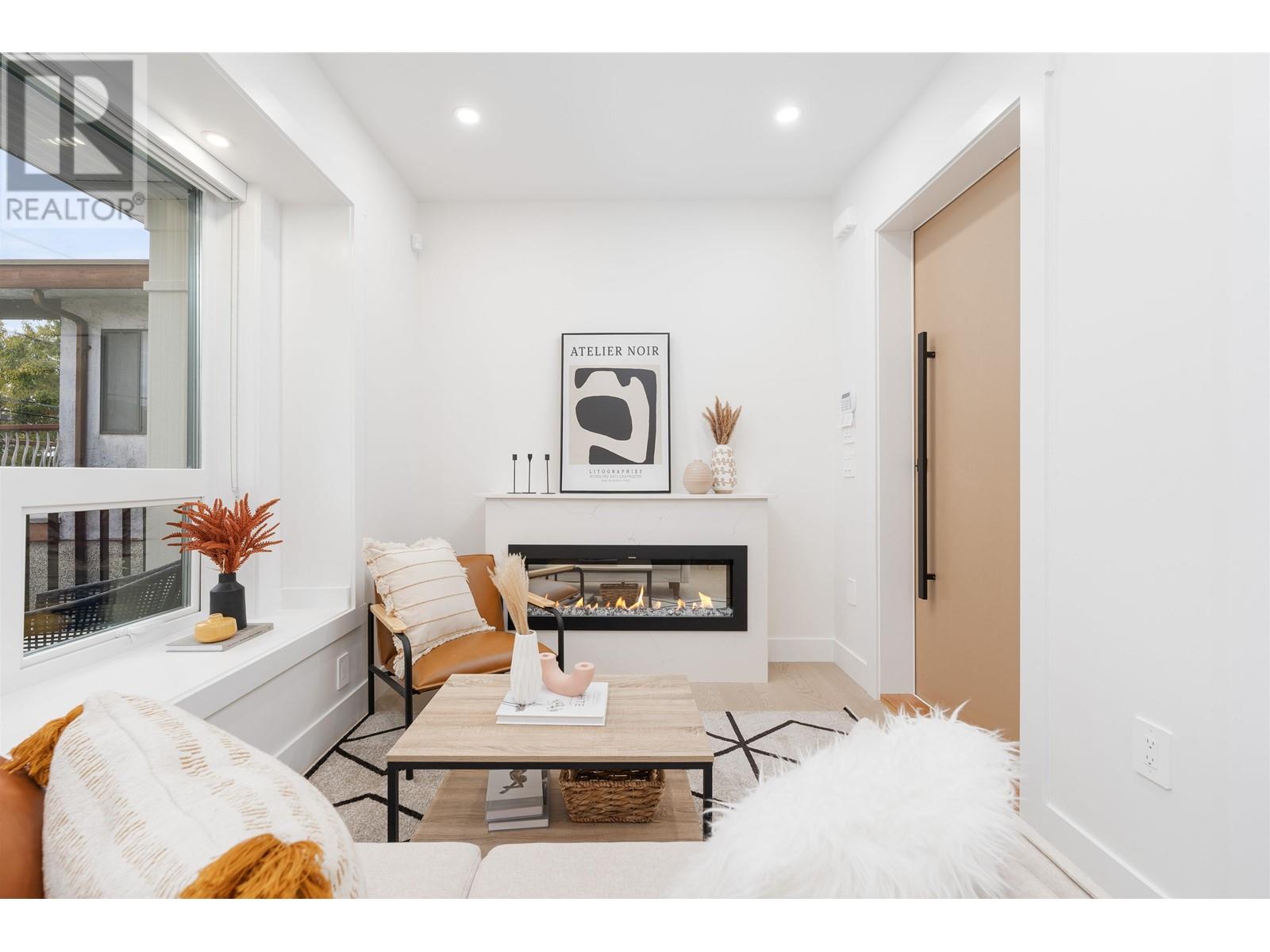 1316 E 49th Avenue, Vancouver, British Columbia  V5W 2J4 - Photo 9 - R2827441