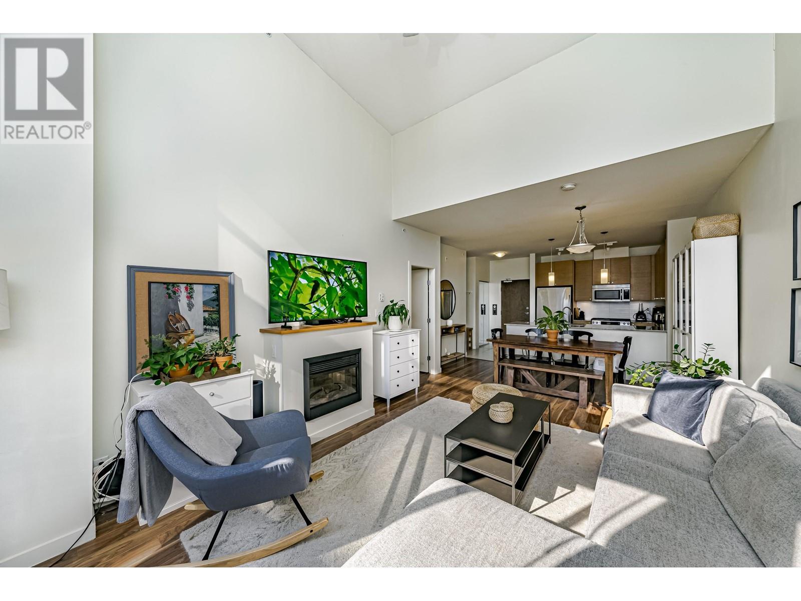 417 101 Morrissey Road, Port Moody, British Columbia  V3H 0E6 - Photo 3 - R2827590