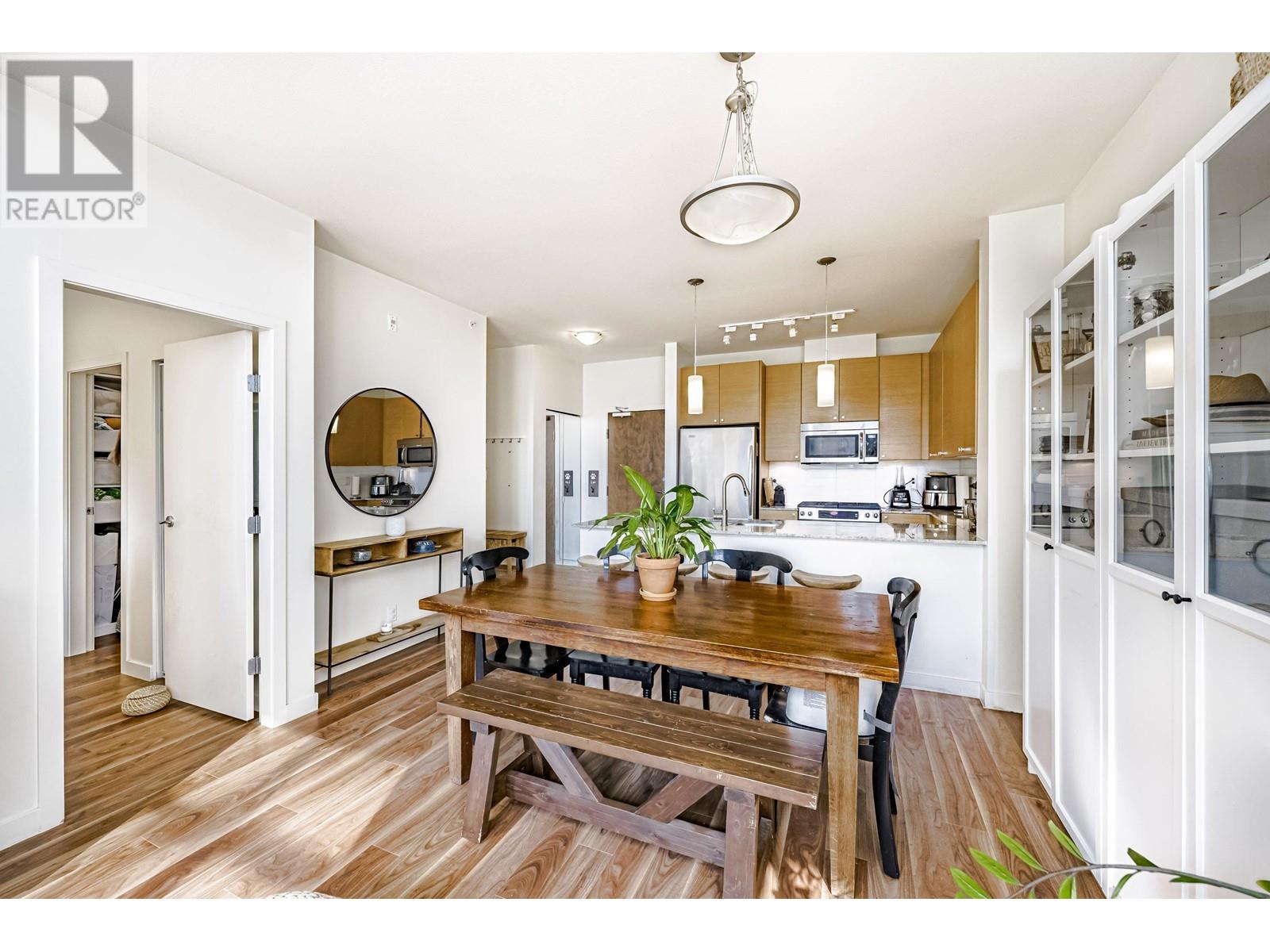 417 101 Morrissey Road, Port Moody, British Columbia  V3H 0E6 - Photo 5 - R2827590