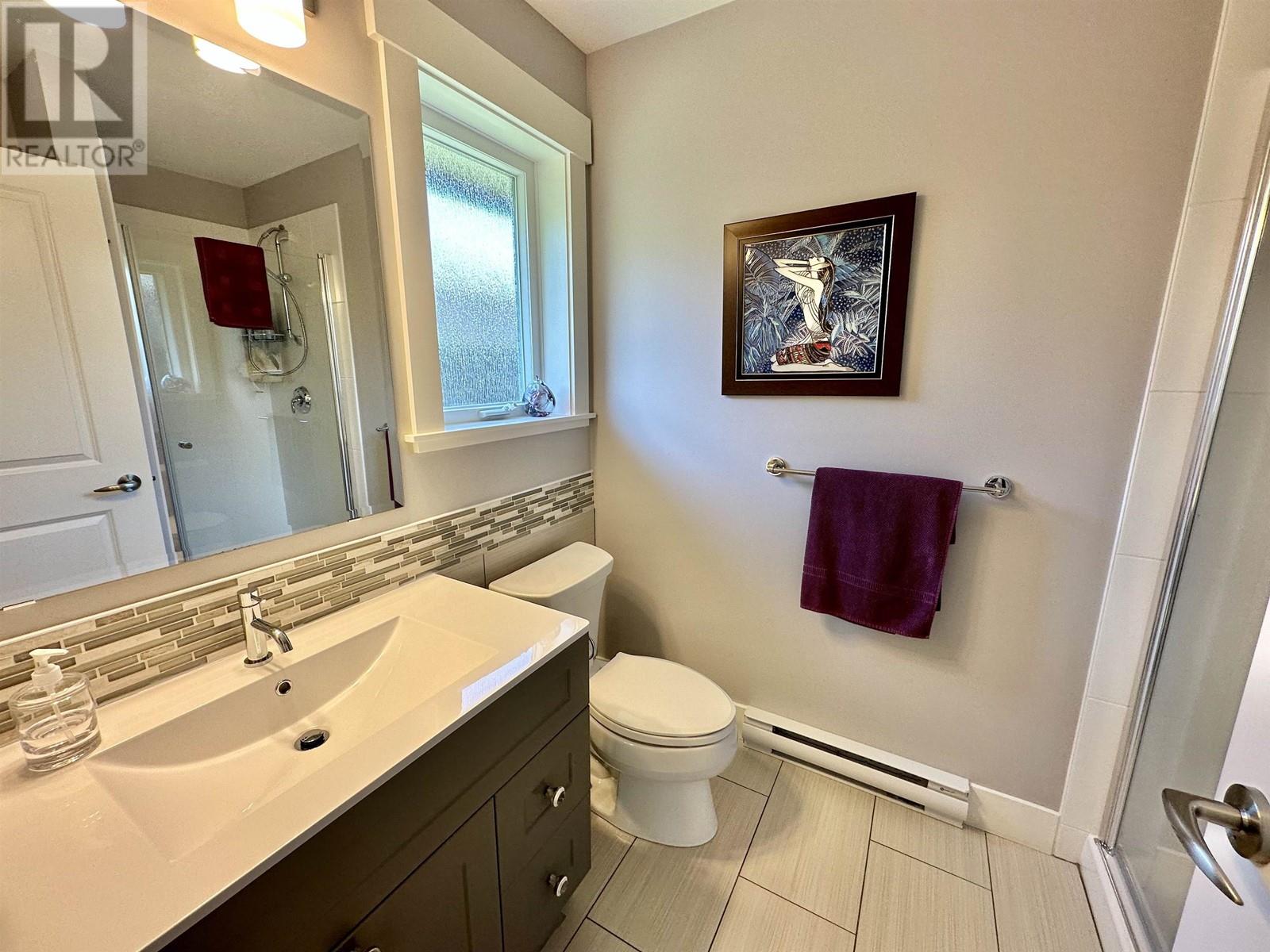 6251 Oracle Road, Sechelt, British Columbia  V7Z 0N7 - Photo 20 - R2820865