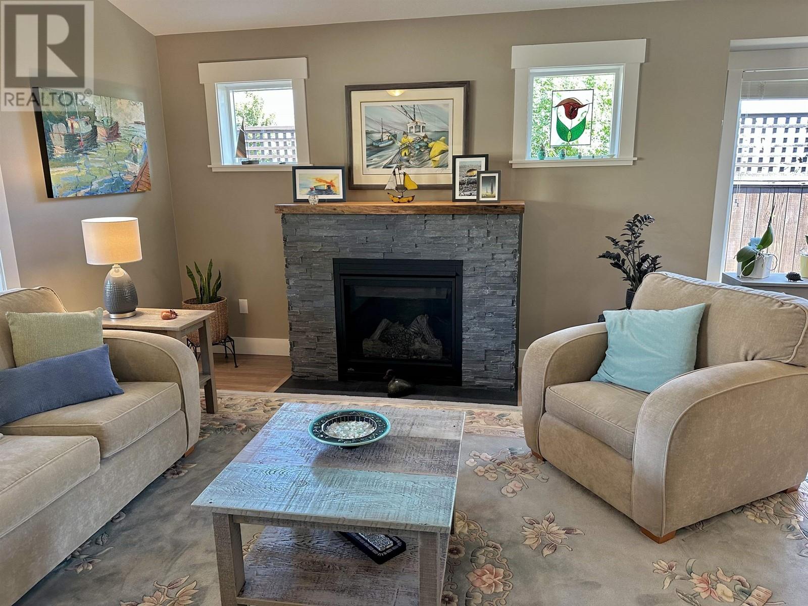 6251 Oracle Road, Sechelt, British Columbia  V7Z 0N7 - Photo 12 - R2820865