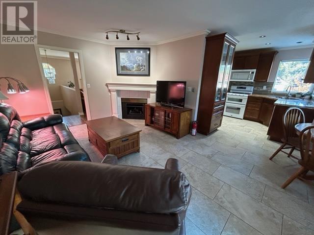 12538 230 Street, Maple Ridge, British Columbia  V2X 0S6 - Photo 7 - R2824132