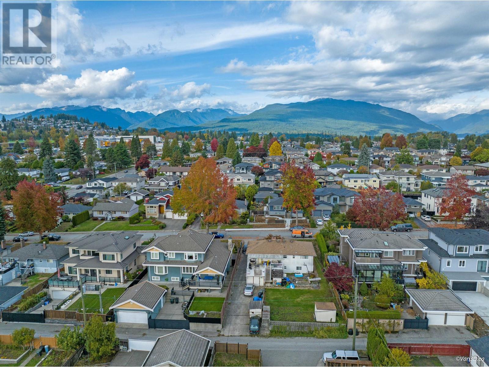 6554 Charles Street, Burnaby, British Columbia  V5B 2H1 - Photo 5 - R2826915