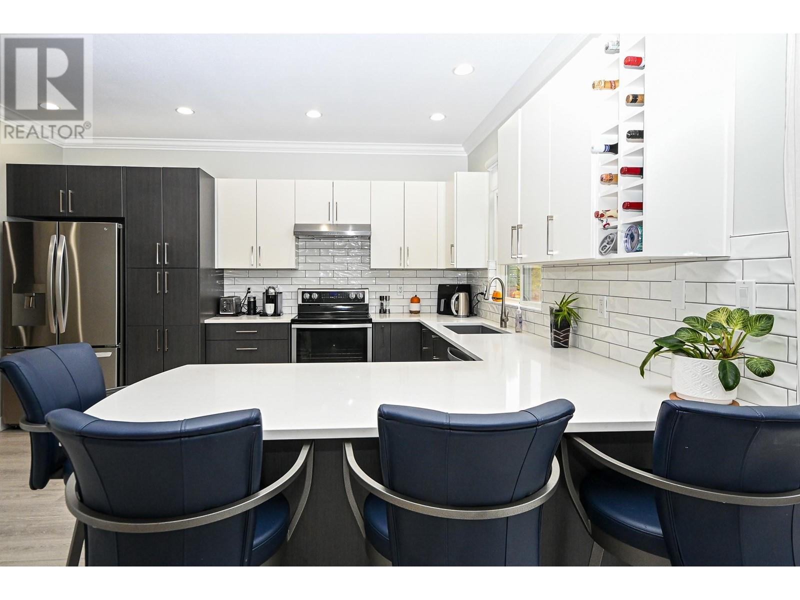 29 2287 Argue Street, Port Coquitlam, British Columbia  V3C 6R2 - Photo 6 - R2827595