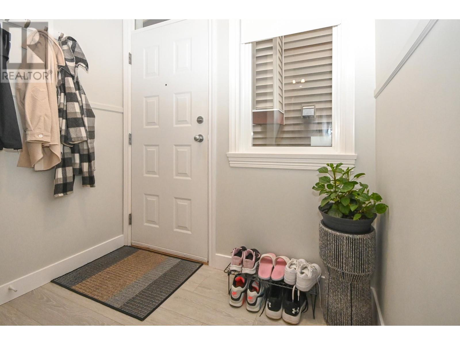 29 2287 Argue Street, Port Coquitlam, British Columbia  V3C 6R2 - Photo 33 - R2827595