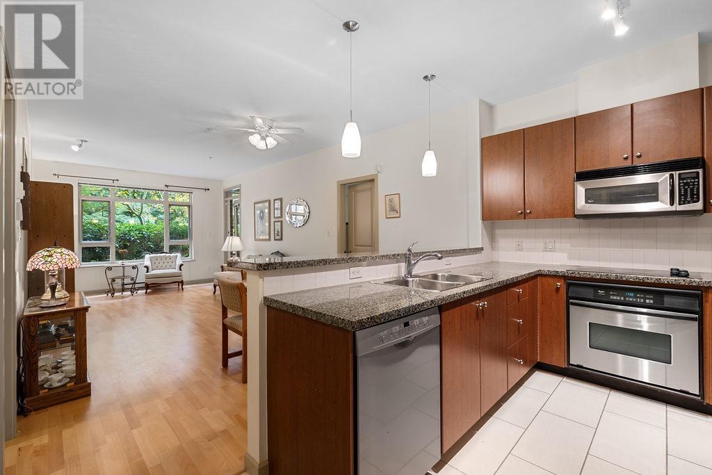 109 100 Capilano Road, Port Moody, British Columbia  V3H 5M9 - Photo 10 - R2827600